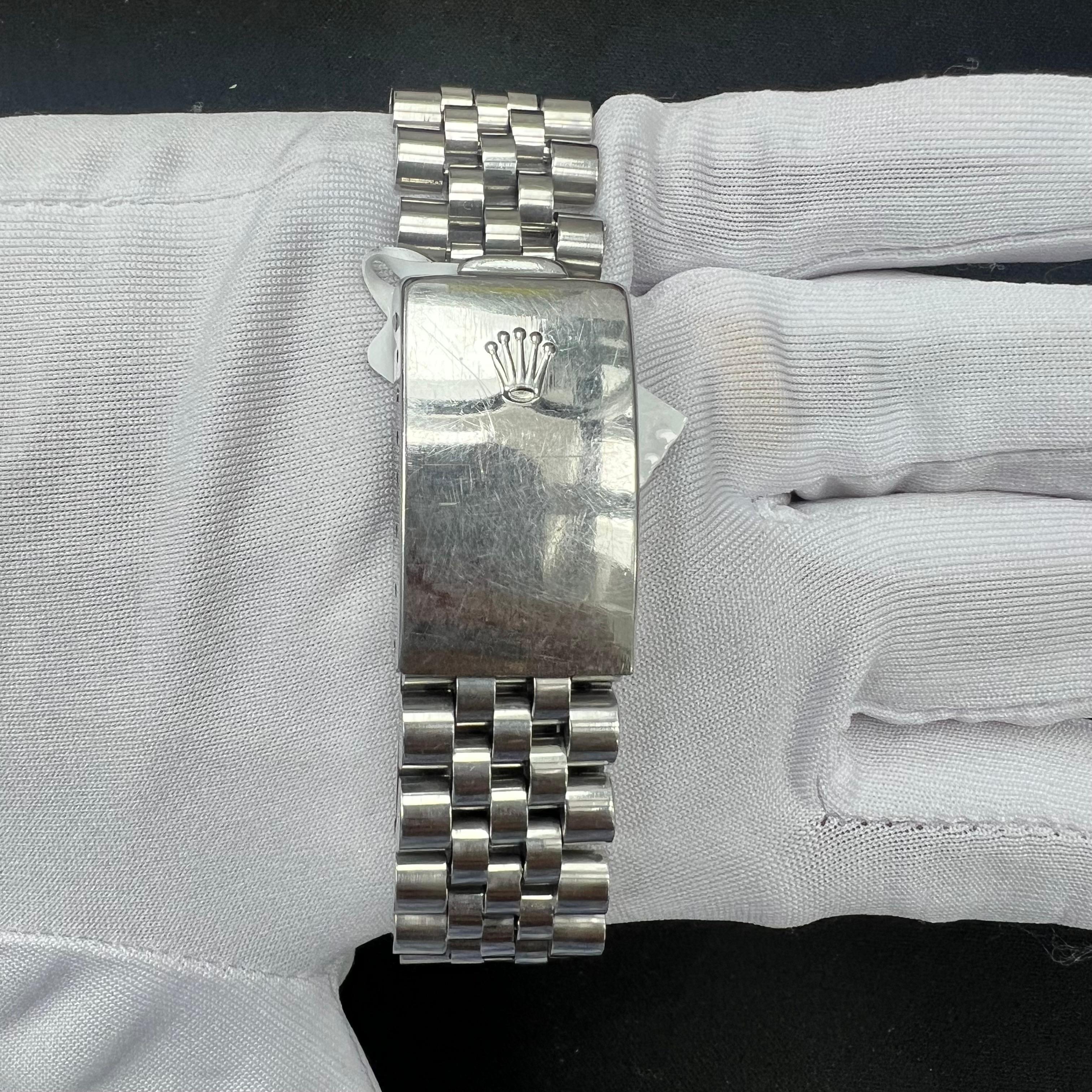 Rolex Oysterdate 34mm Stainless Steel Silver Dial Ref. 6694