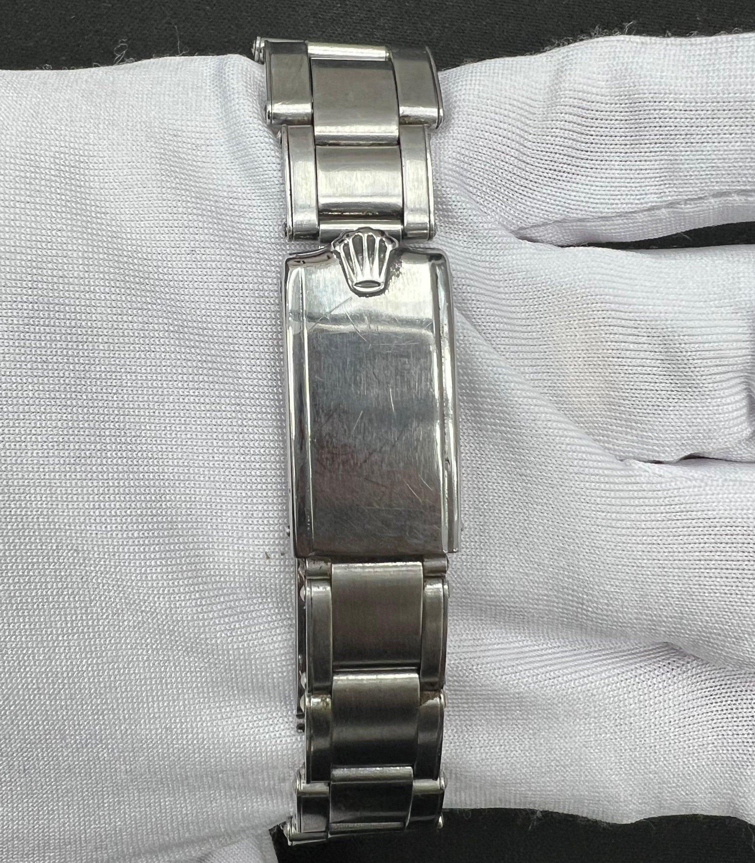 Rolex Oysterdate 34mm Stainless Steel Silver Dial Ref. 6694