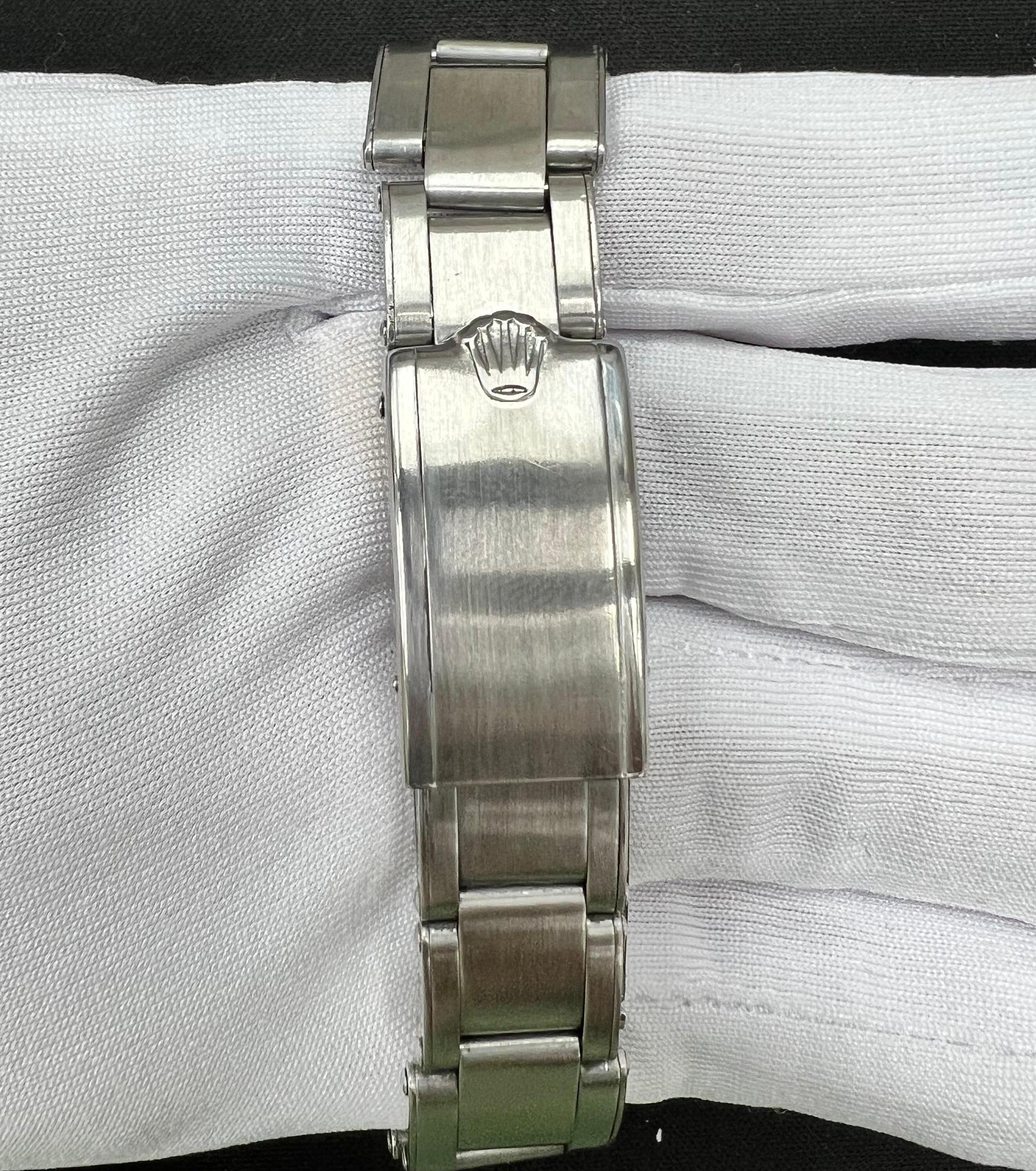 Rolex Oysterdate 31mm Stainless Steel Pale Yellow Dial Ref. 6466