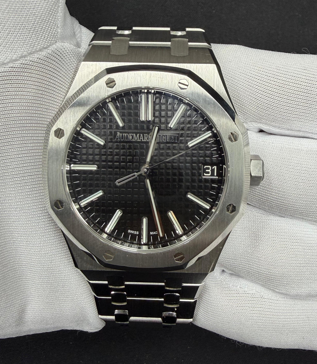 Audemars Piguet Royal Oak Selfwinding 41mm Stainless Steel Black Tapisserie Dial Ref. 15510ST