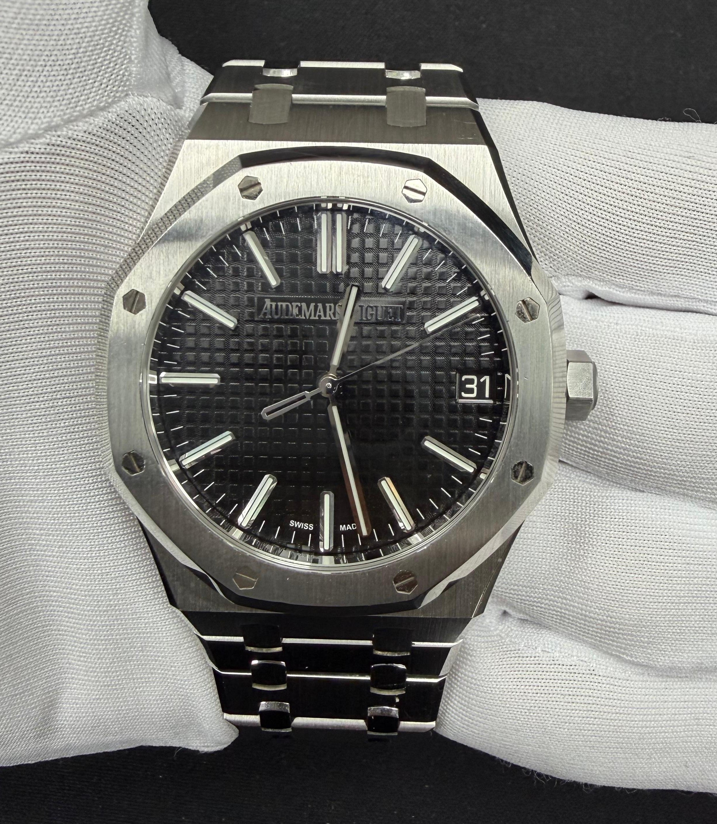 Audemars Piguet Royal Oak Selfwinding 41mm Stainless Steel Black Tapisserie Dial Ref. 15510ST