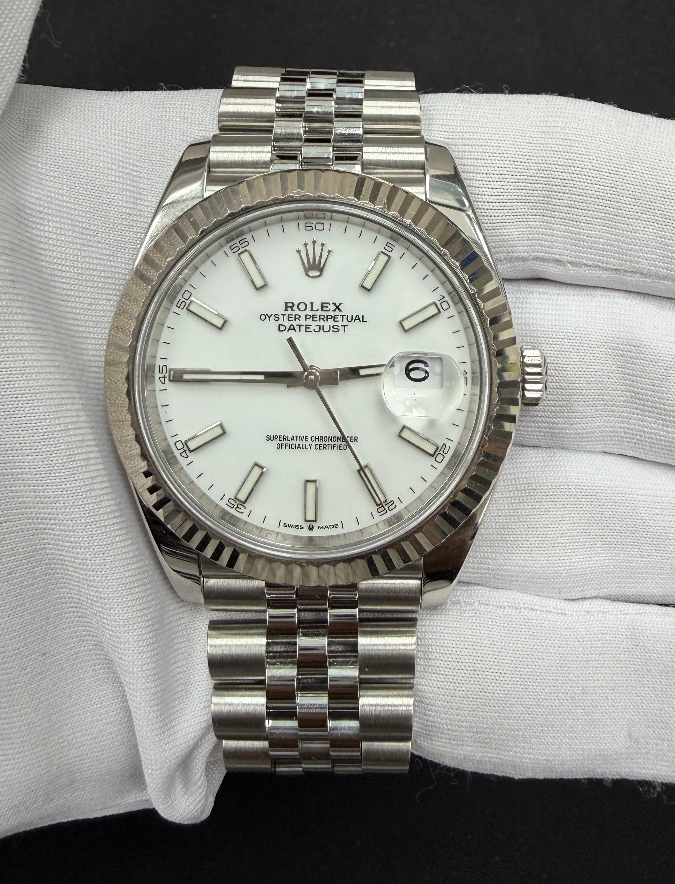 Rolex Datejust 41mm Stainless Steel White Dial Ref. 126334