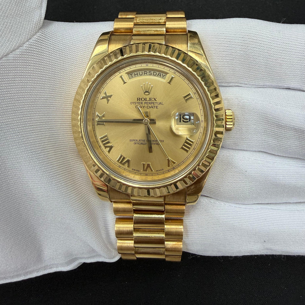 Rolex Day-Date 41mm 18K Yellow Gold Champagne Roman Dial Ref. 218238