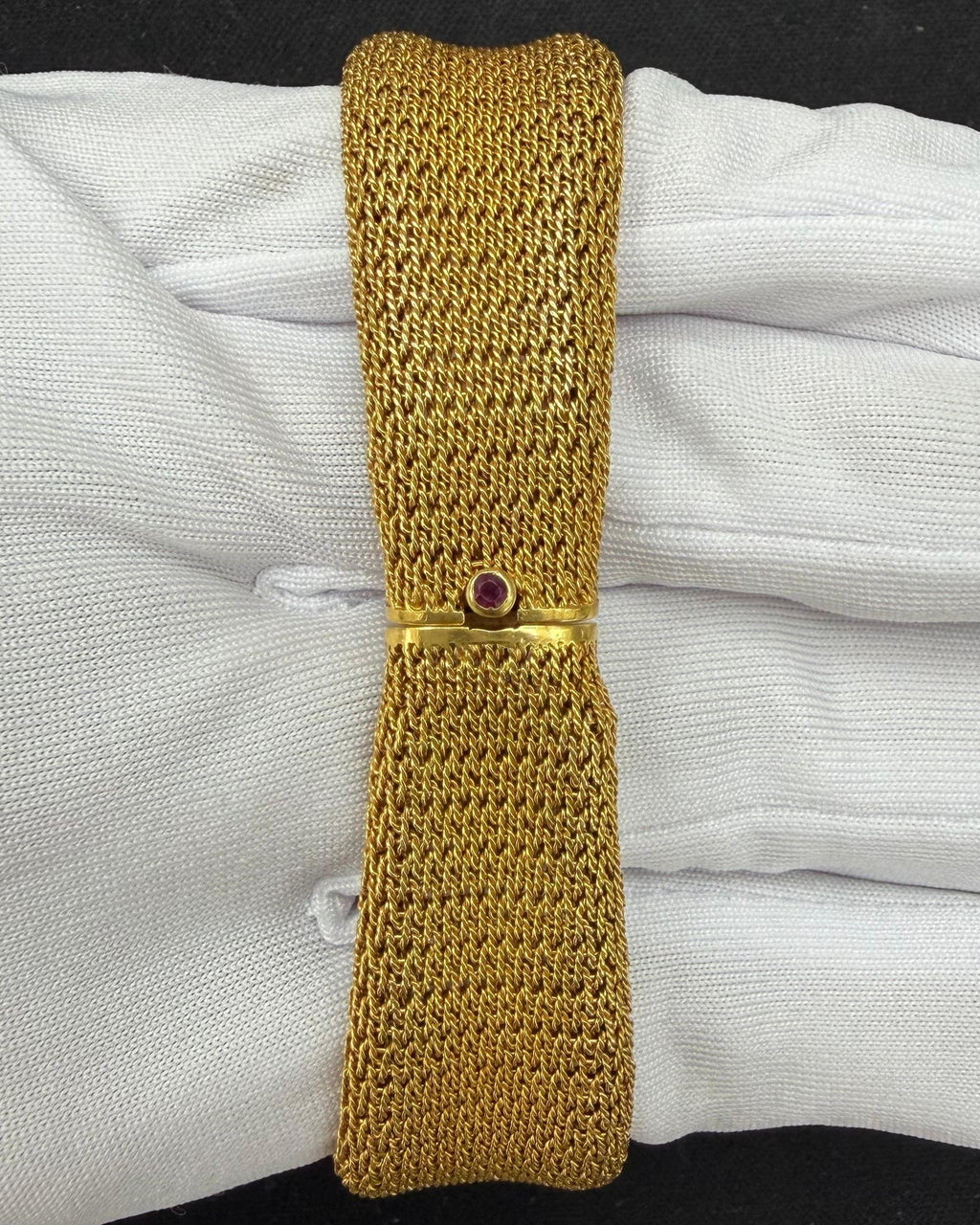 Girard Perregaux Cocktail 15.5mm 18K Yellow Gold White Dial