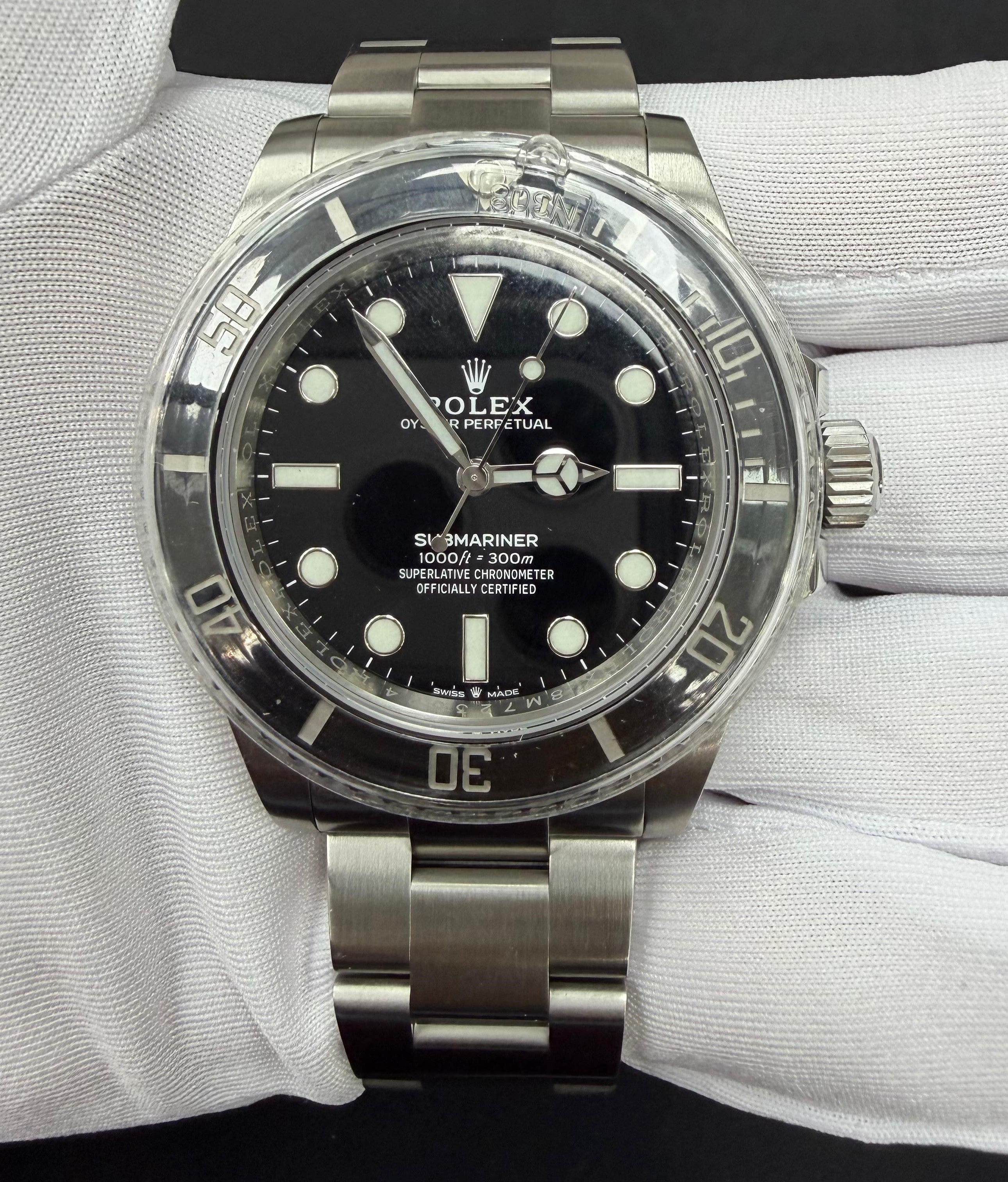 Rolex Submariner No Date 41mm Stainless Steel Black Dial Ref. 124060