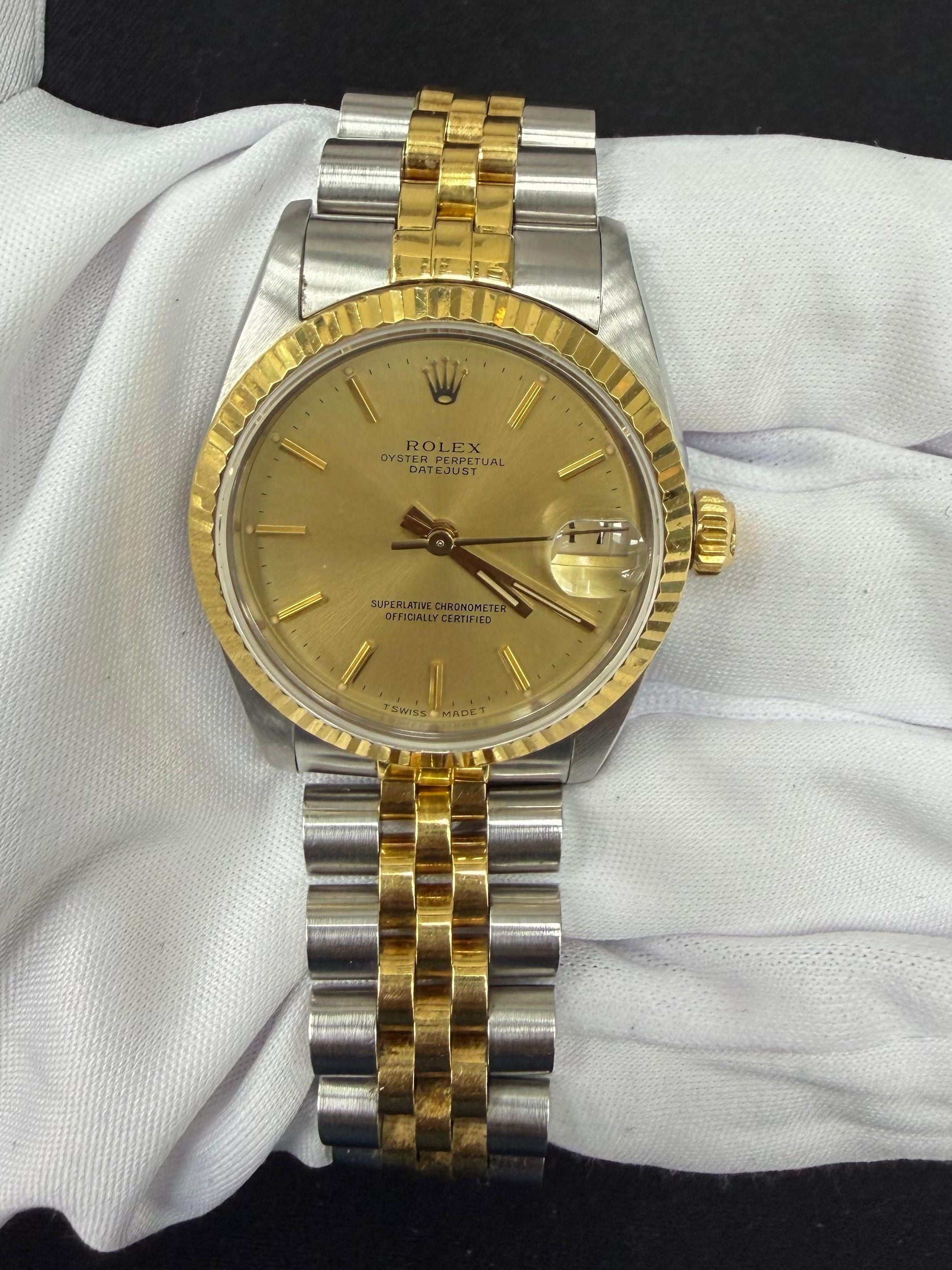 Rolex Lady Date Just 31mm Two-Tone 18K Yellow Gold & Steel Champagne Dial Ref. 68273