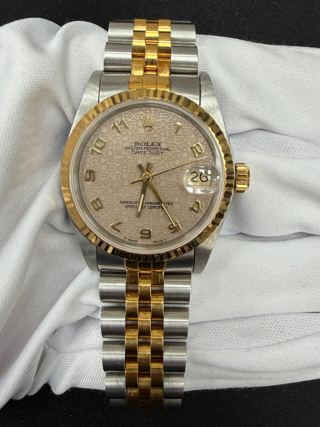 Rolex Datejust 31mm Two-Tone 18K Rose Gold & Steel Ivory Dial Ref. 68273