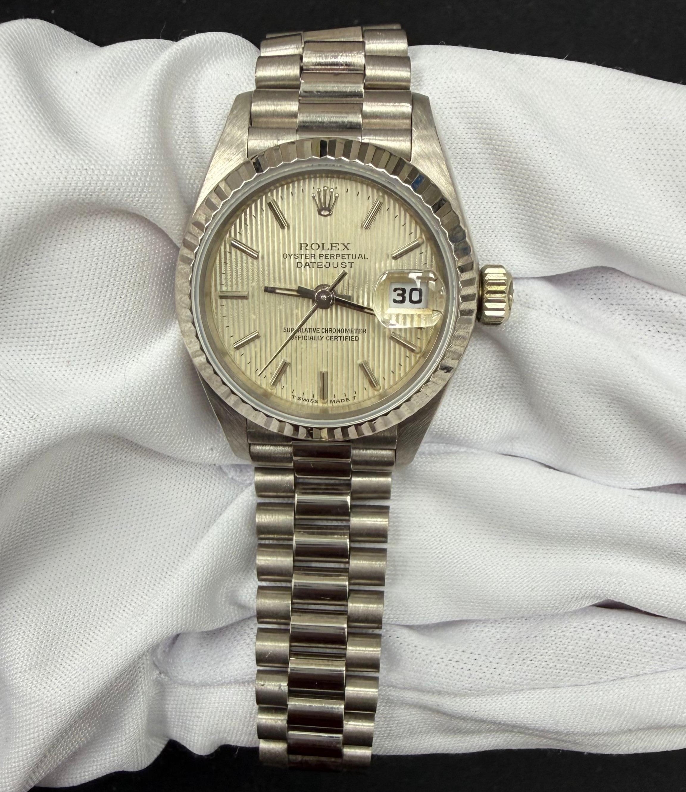 Rolex Datejust 28mm 18K White Gold White Dial