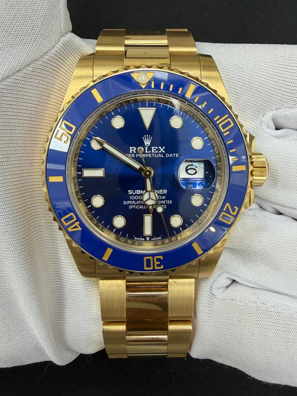 Rolex Submariner Date 41mm 18K Yellow Gold Blue Dial Ref. 126618LB