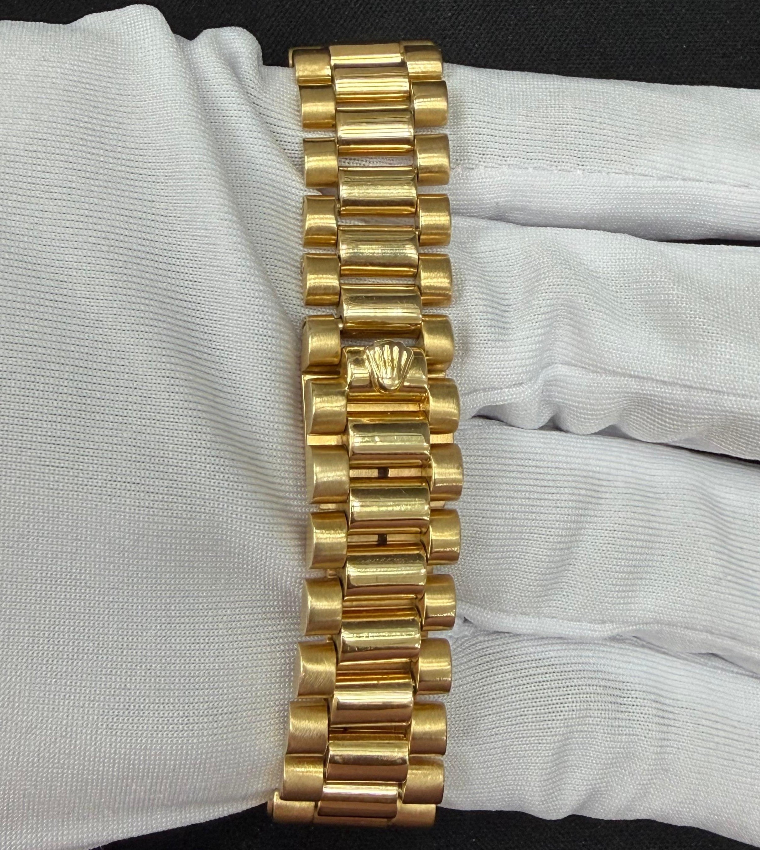 Rolex Datejust 26mm 18K Yellow Gold Champagne Diamond Dial Ref. 69178