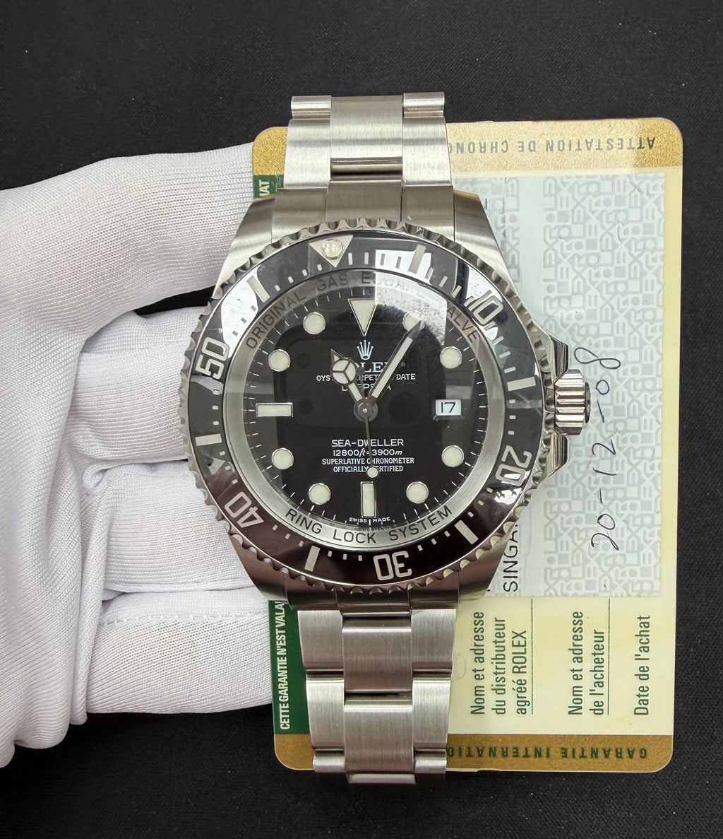 Rolex Sea Dweller 44mm Stainless Steel Black Dial Ref. 116660