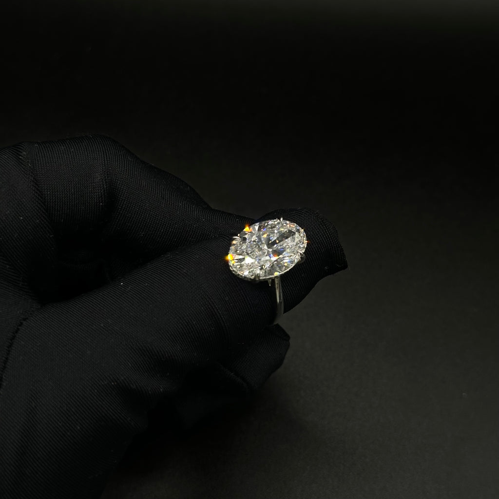 8ct Oval Brilliant Diamond Engagement Ring