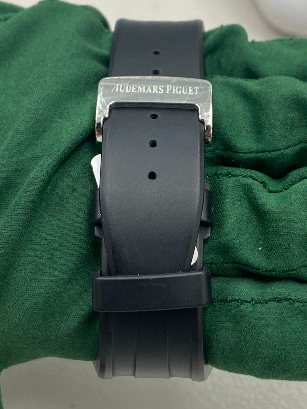 Audemars Piguet Royal Oak Offshore 44mm Stainless Steel Black Dial Ref. 26040ST.OO.D002CA.0