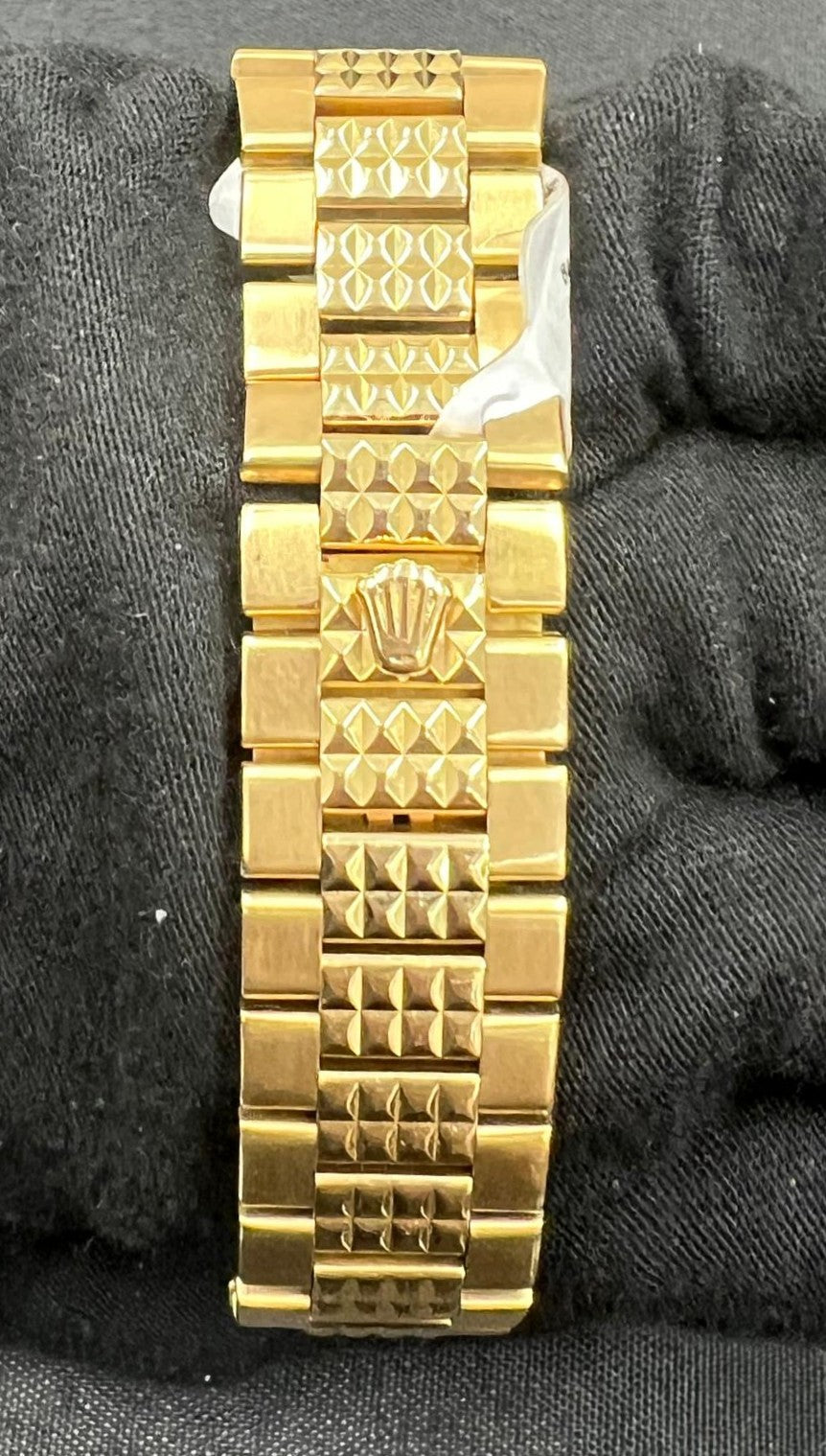 Rolex Day-Date Oysterquartz 36mm 18K Yellow Gold Black Dial Ref. 19028