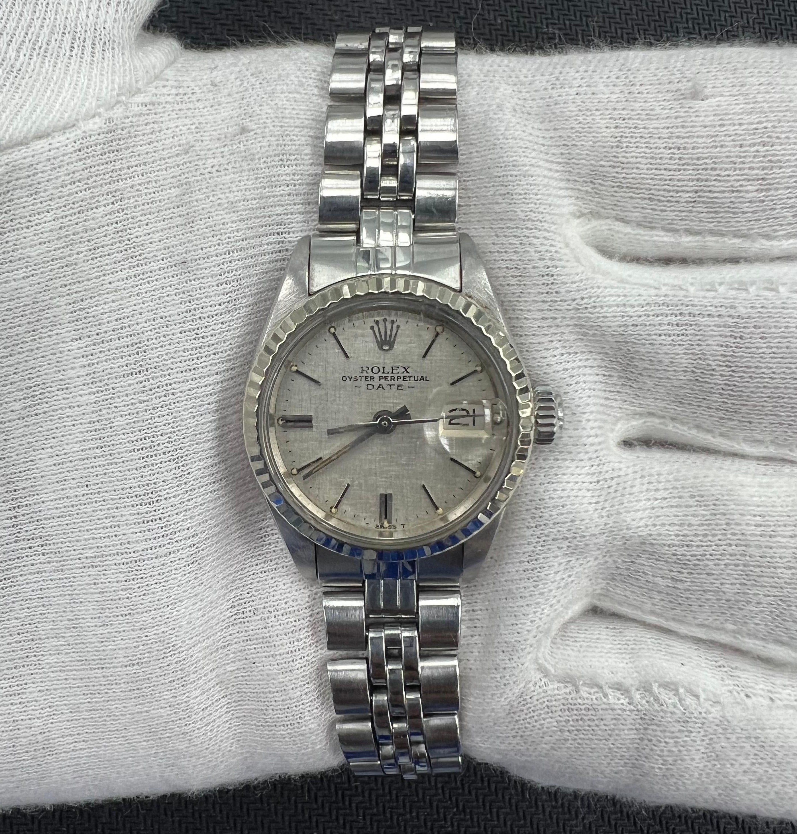 Rolex Oyster Perpetual Date 26mm Stainless Steel Silver Dial Ref. 6917SV