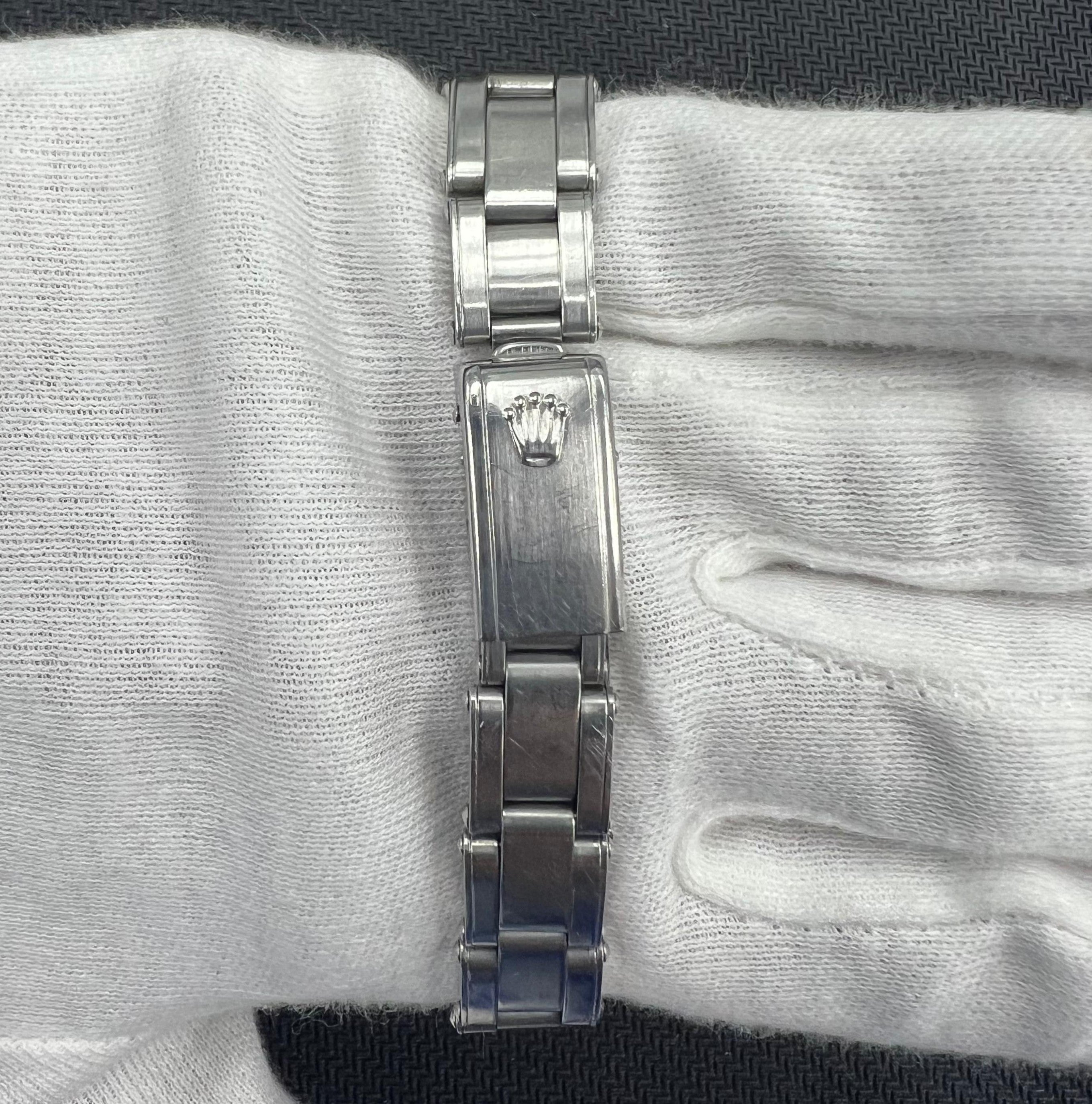 Rolex Oyster Perpetual Date 26mm Stainless Steel Silver Dial Ref. 6517SV