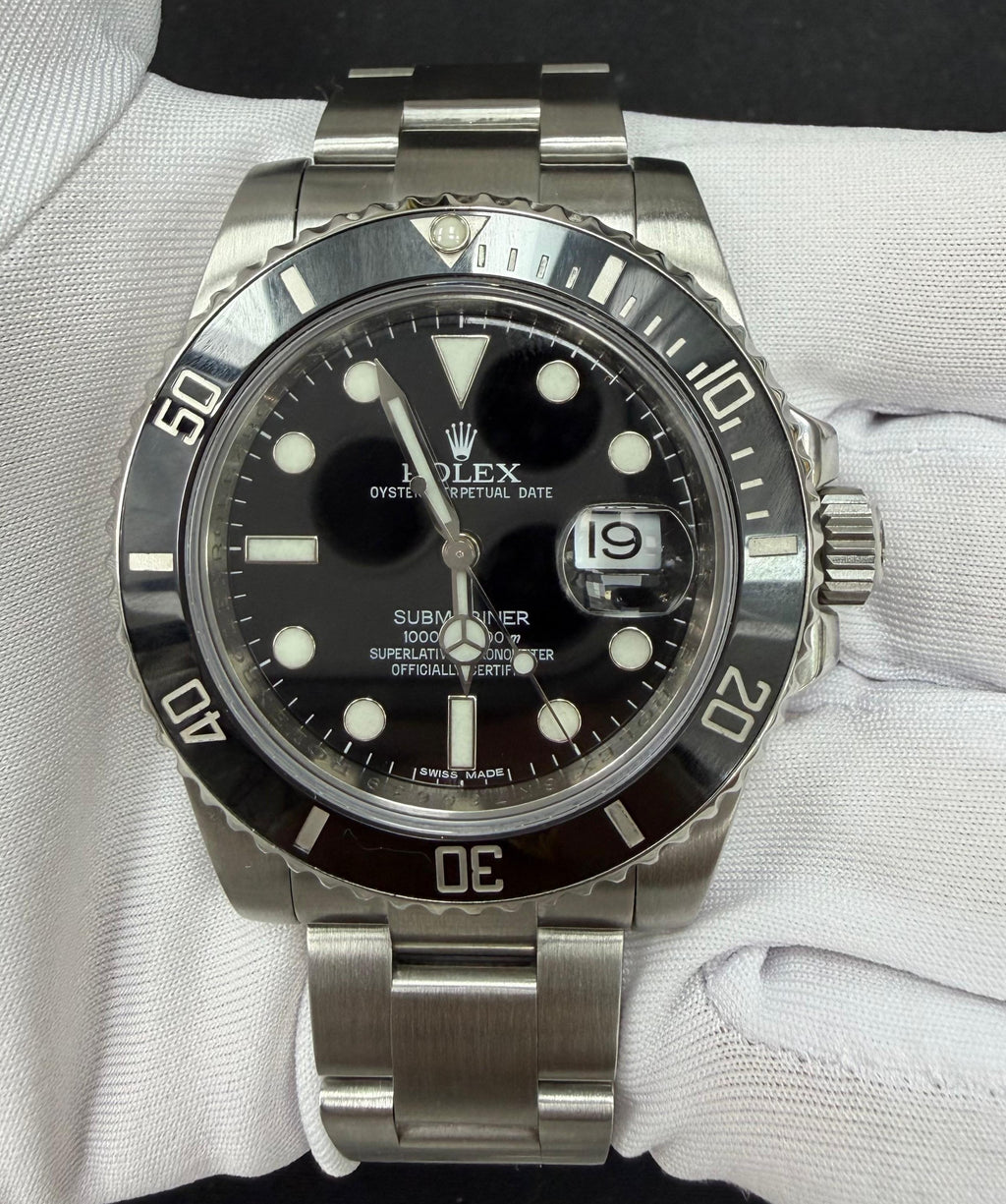 Rolex Submariner Date 40mm Stainless Steel Black Dial Ref. 116610LN