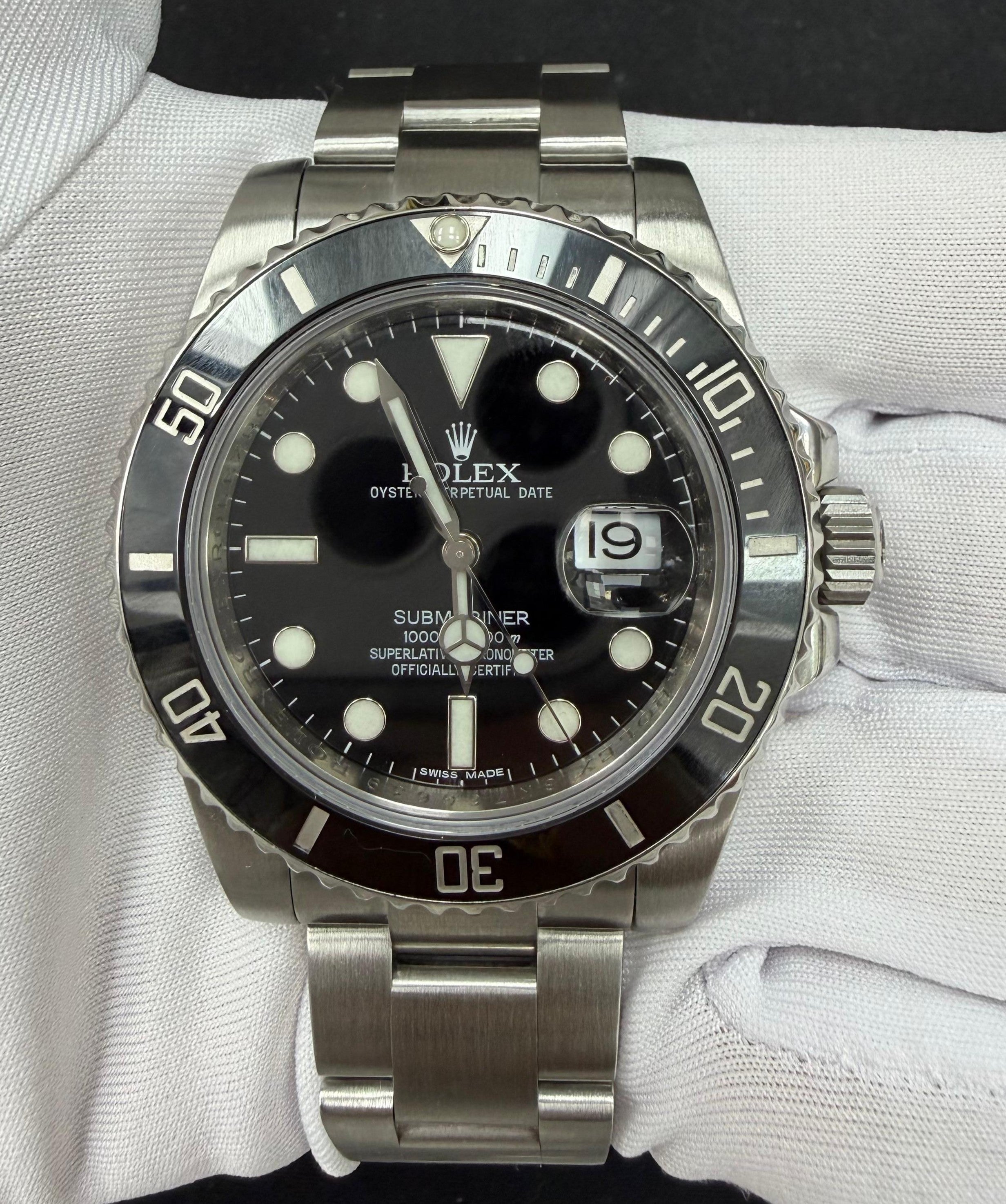 Rolex Submariner Date 40mm Stainless Steel Black Dial Ref. 116610LN