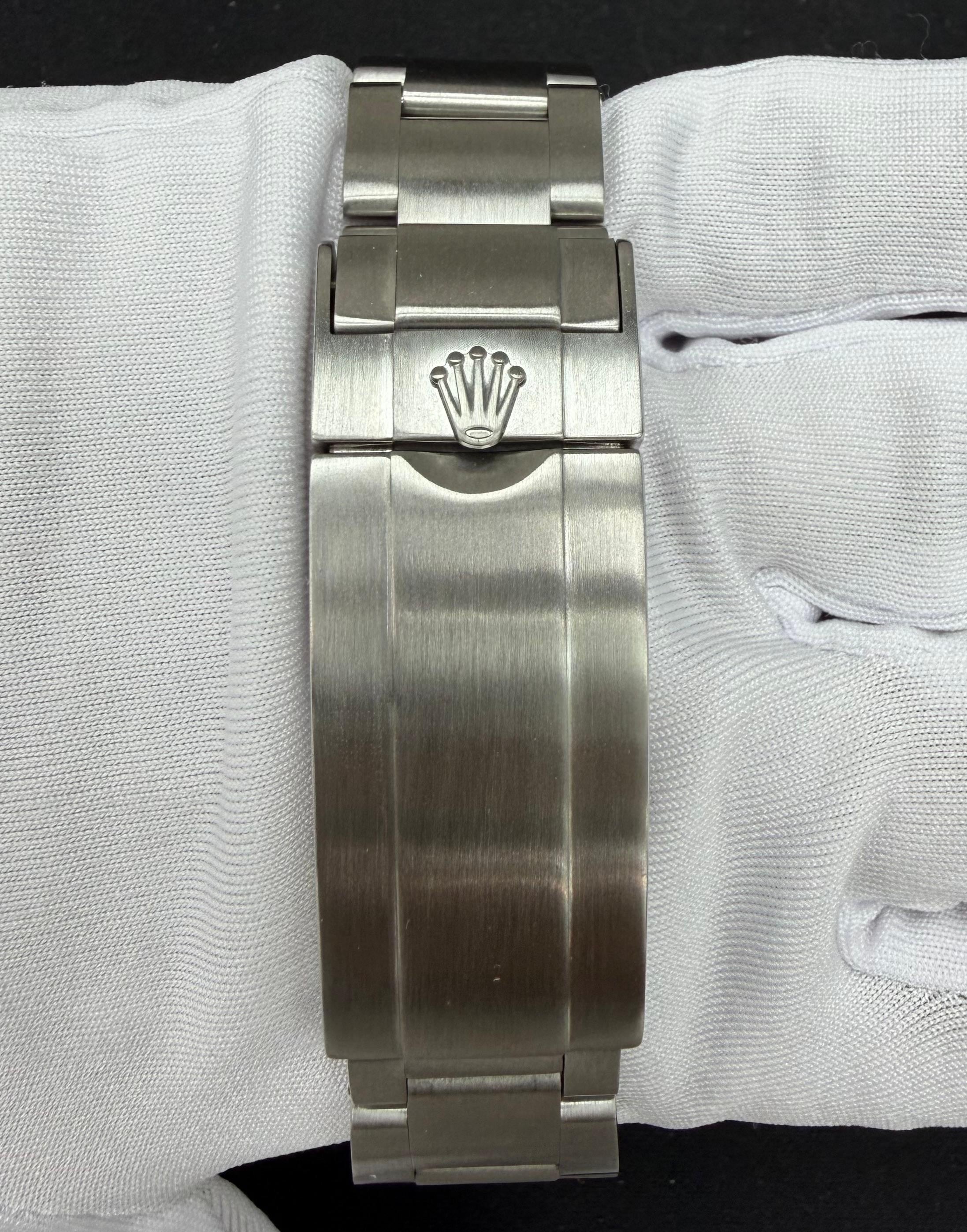 Rolex Submariner Date 40mm Stainless Steel Black Dial Ref. 116610LN