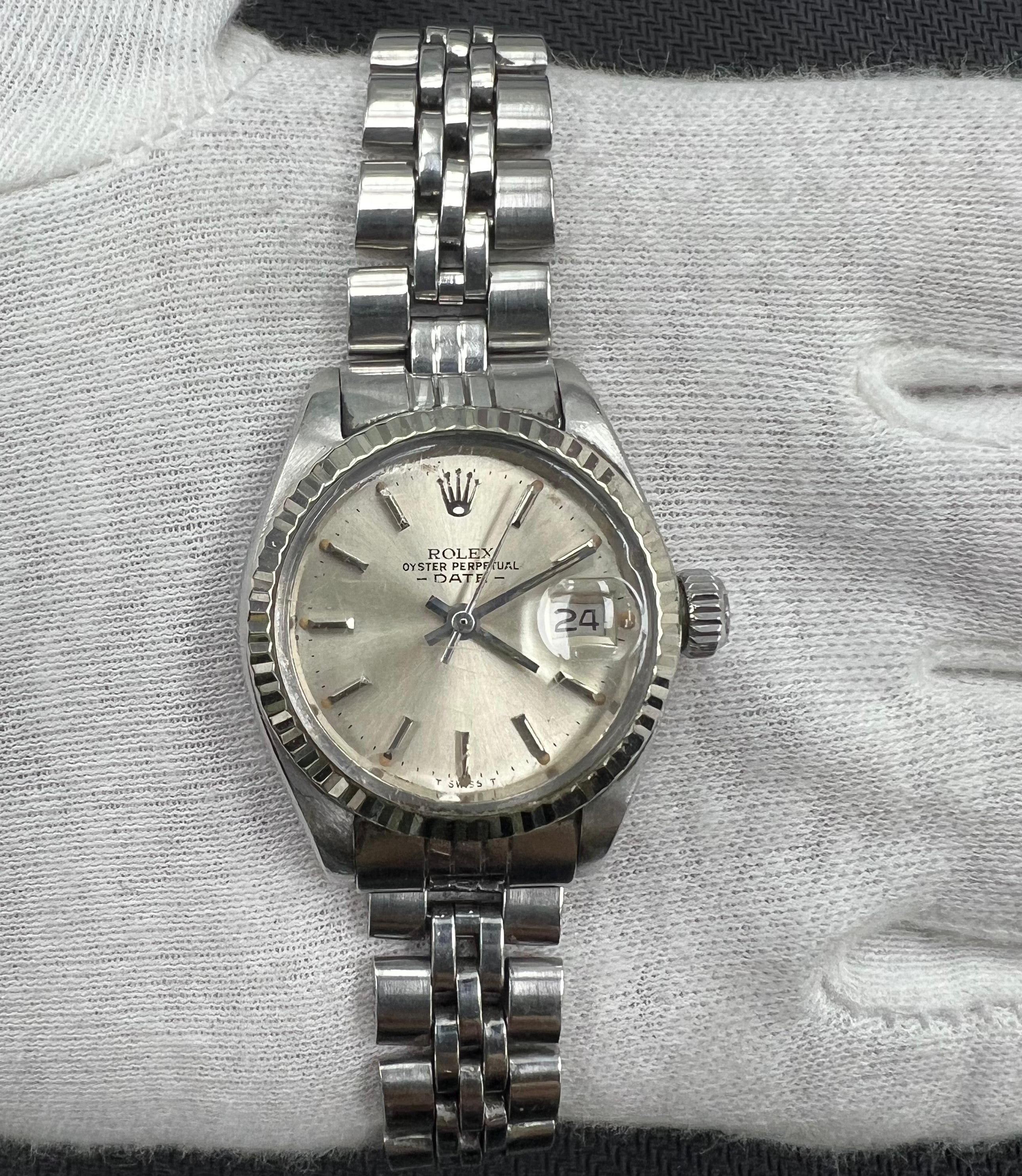 Rolex Oyster Perpetual Date 26mm Stainless Steel Silver Dial Ref. 6917