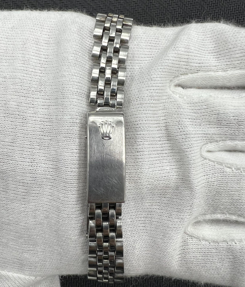 Rolex Oyster Perpetual Date 26mm Stainless Steel Silver Dial Ref. 6917