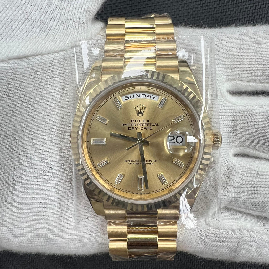 Rolex Day-Date 40mm 18K Yellow Gold Champagne Diamond Dial Ref. 228238