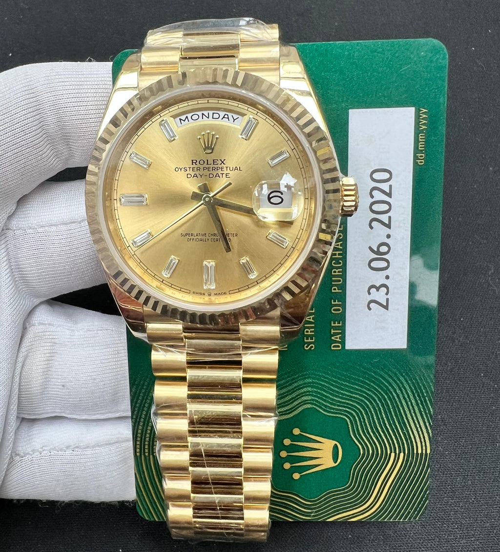 Rolex Day-Date 40mm 18K Yellow Gold Champagne Diamond Dial Ref. 228238
