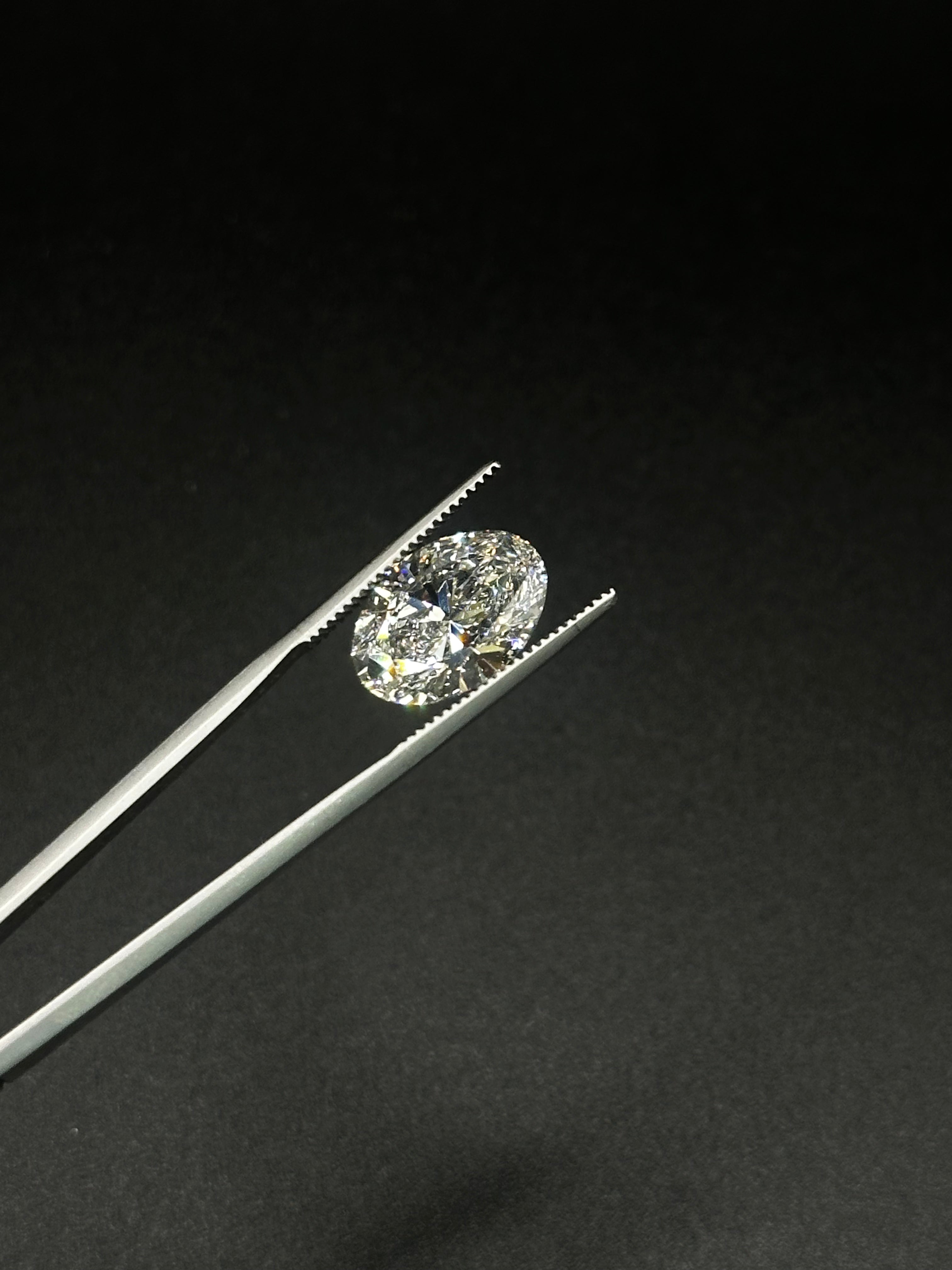 4.72 Ct Oval Shape Diamond