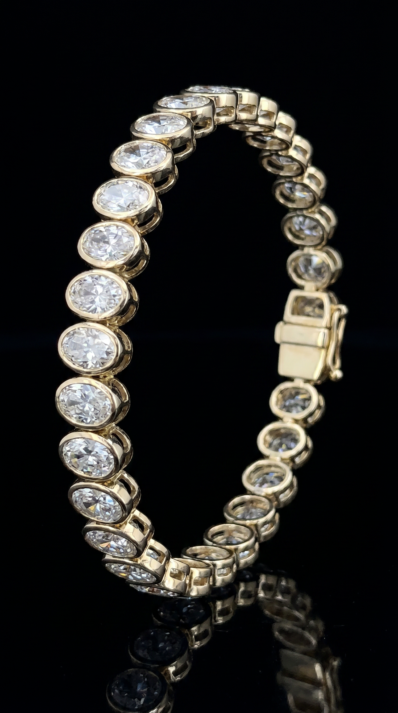 14K Oval Diamond Tennis Bracelet