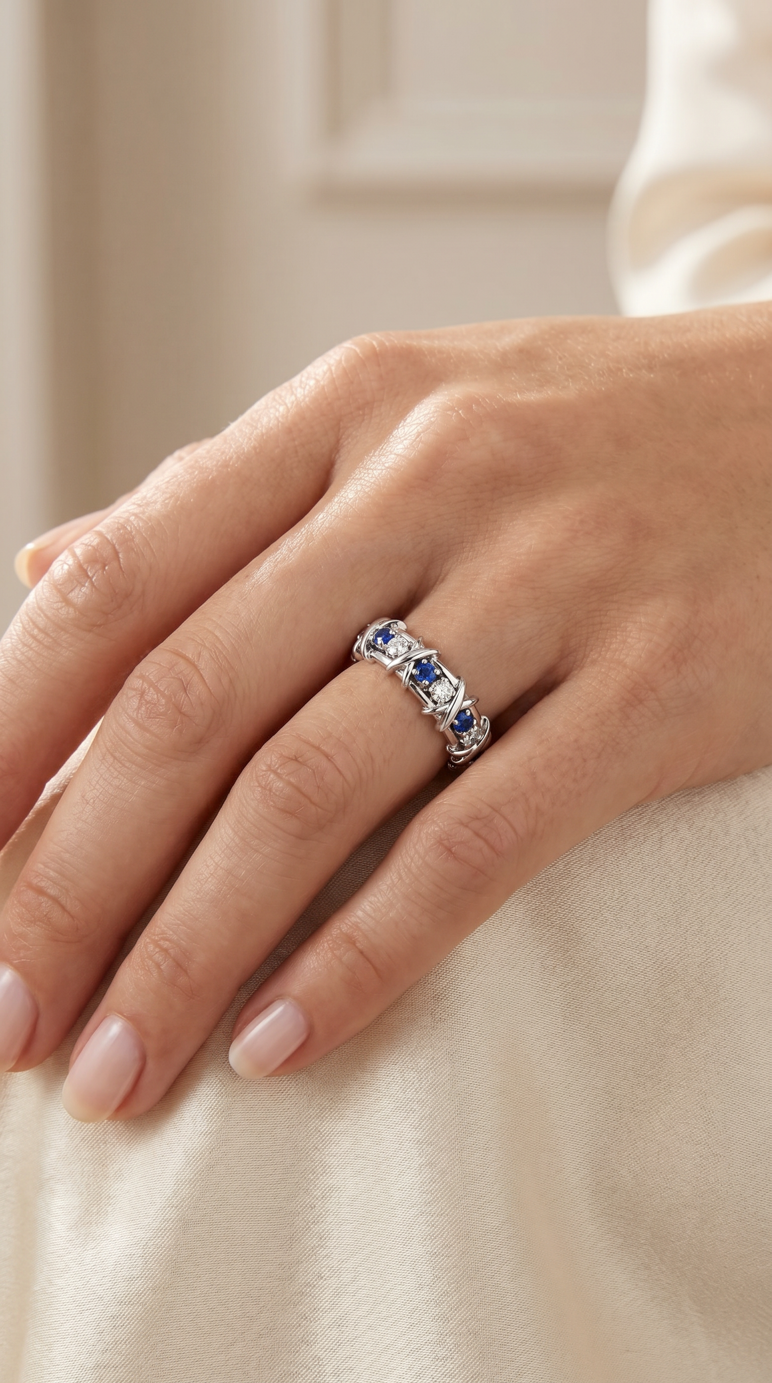18K Sapphire diamond ring