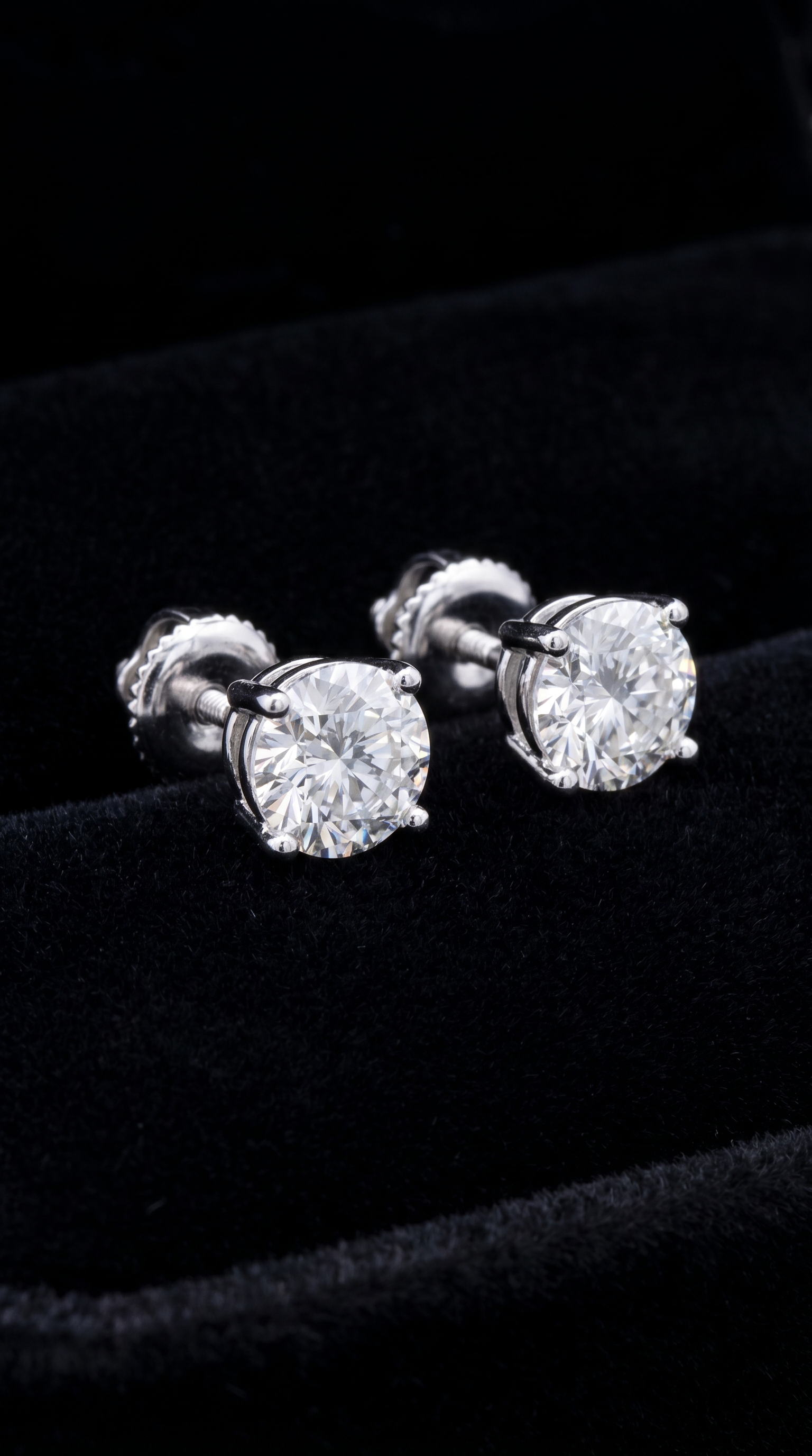 14K Solitaire Earrings