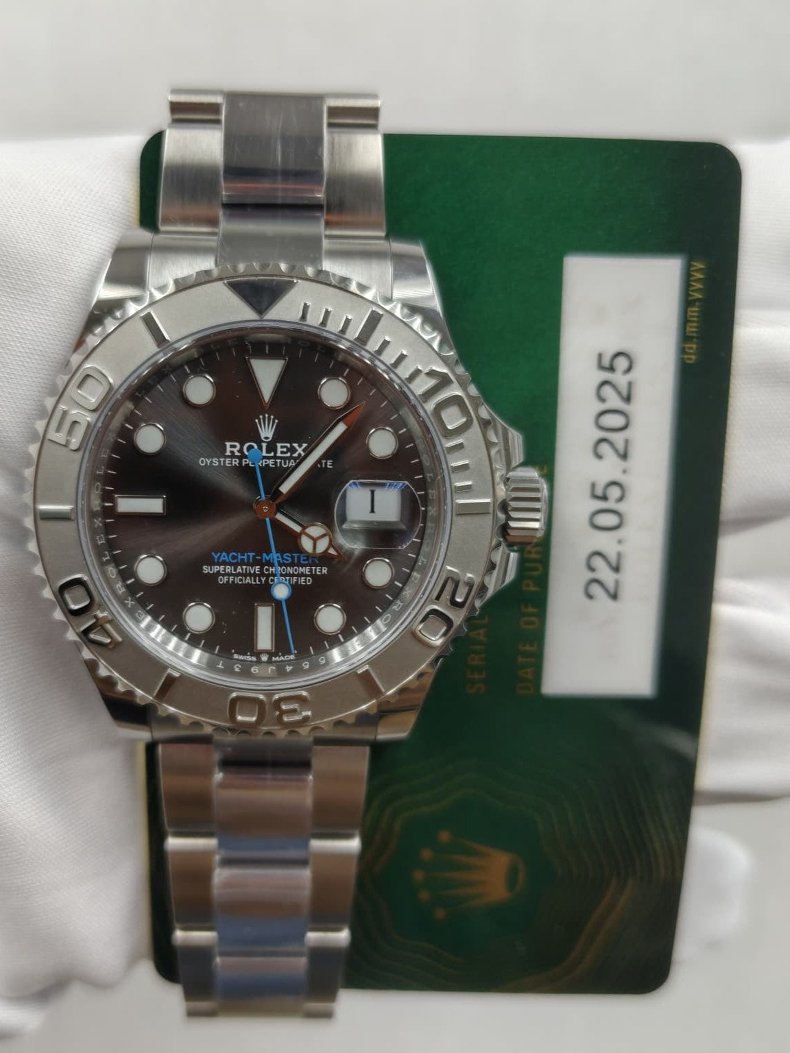Rolex Yachtmaster 40mm Stainless Steel Rhodium Dial Ref. 126622