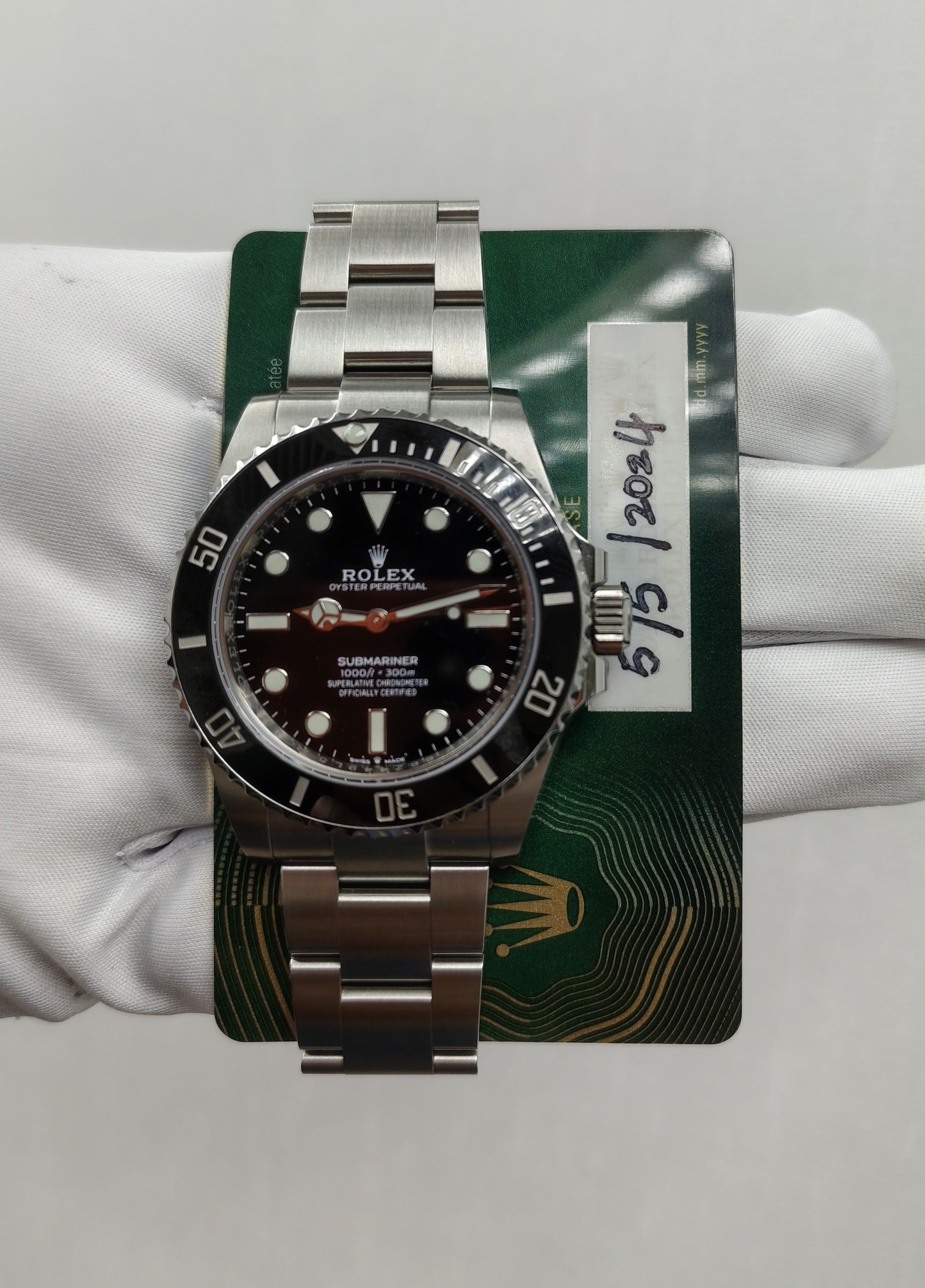 Rolex Submariner No Date 41mm Stainless Steel Black Dial Ref. 124060