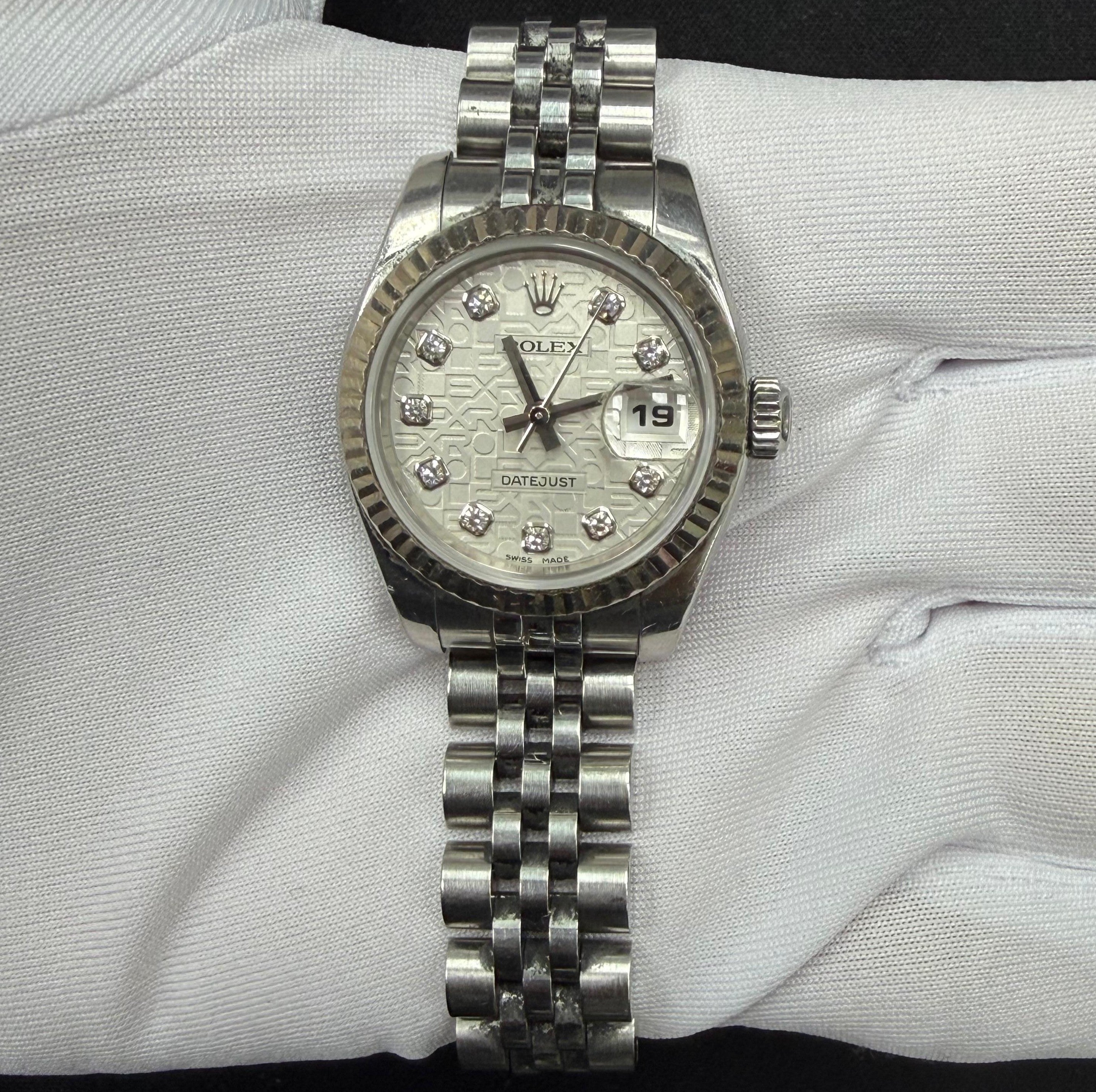 Rolex Lady Date Just 26mm Stainless Steel Silver Diamond Dial Ref. 179174