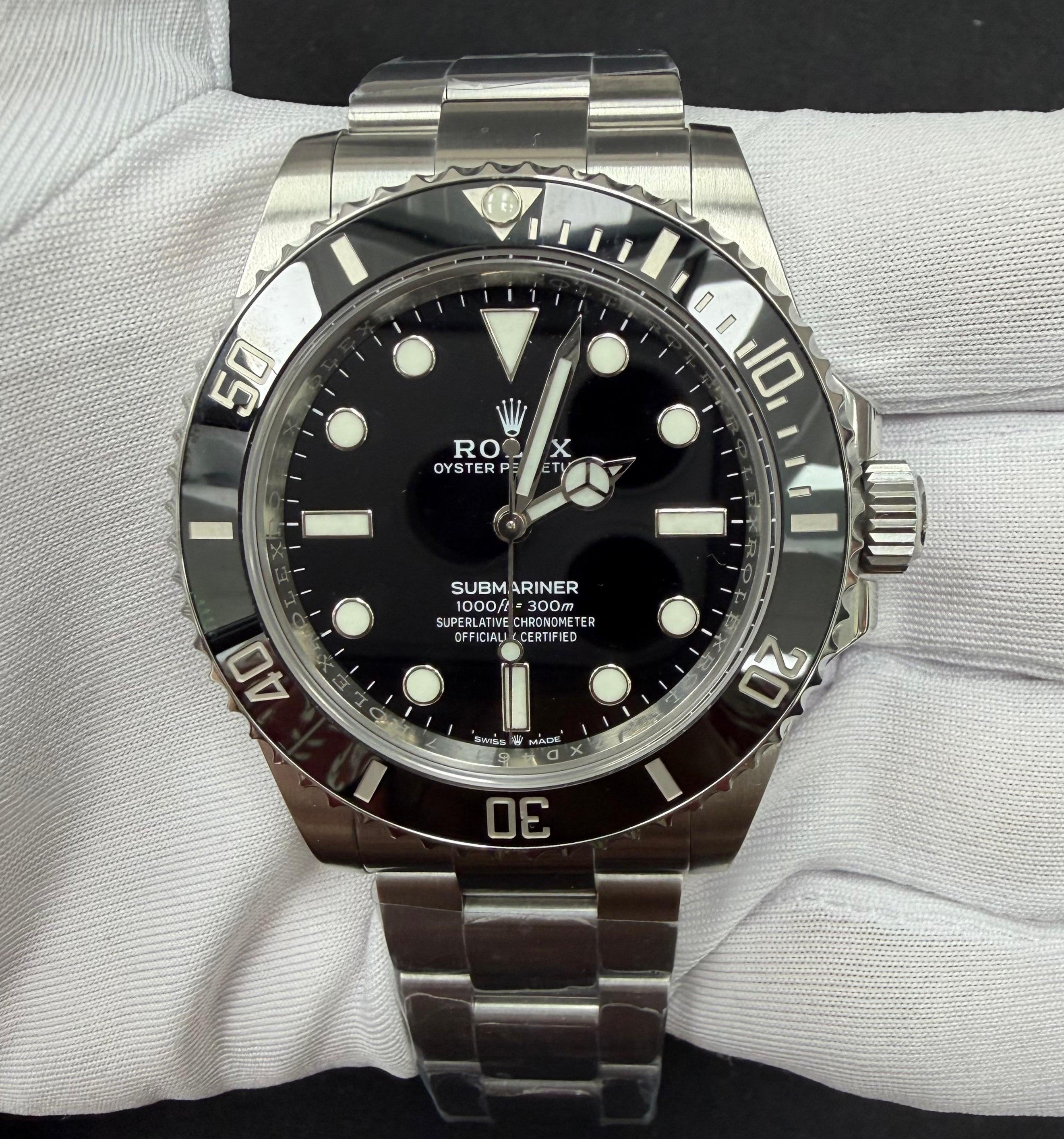 Rolex Submariner No Date 41mm Stainless Steel Black Dial Ref. 124060