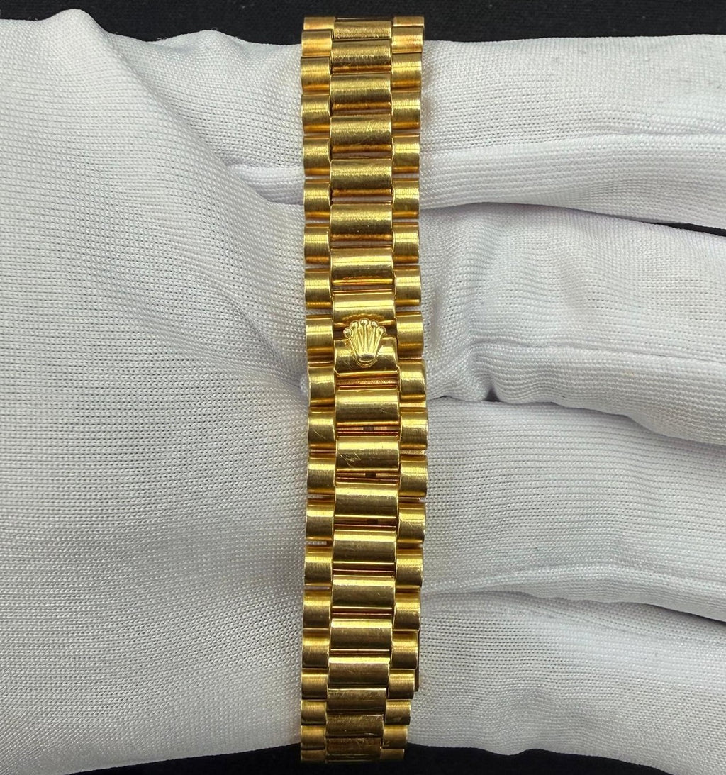 Rolex Lady Date Just 26mm 18K Yellow Gold Champagne Dial Ref. 69178