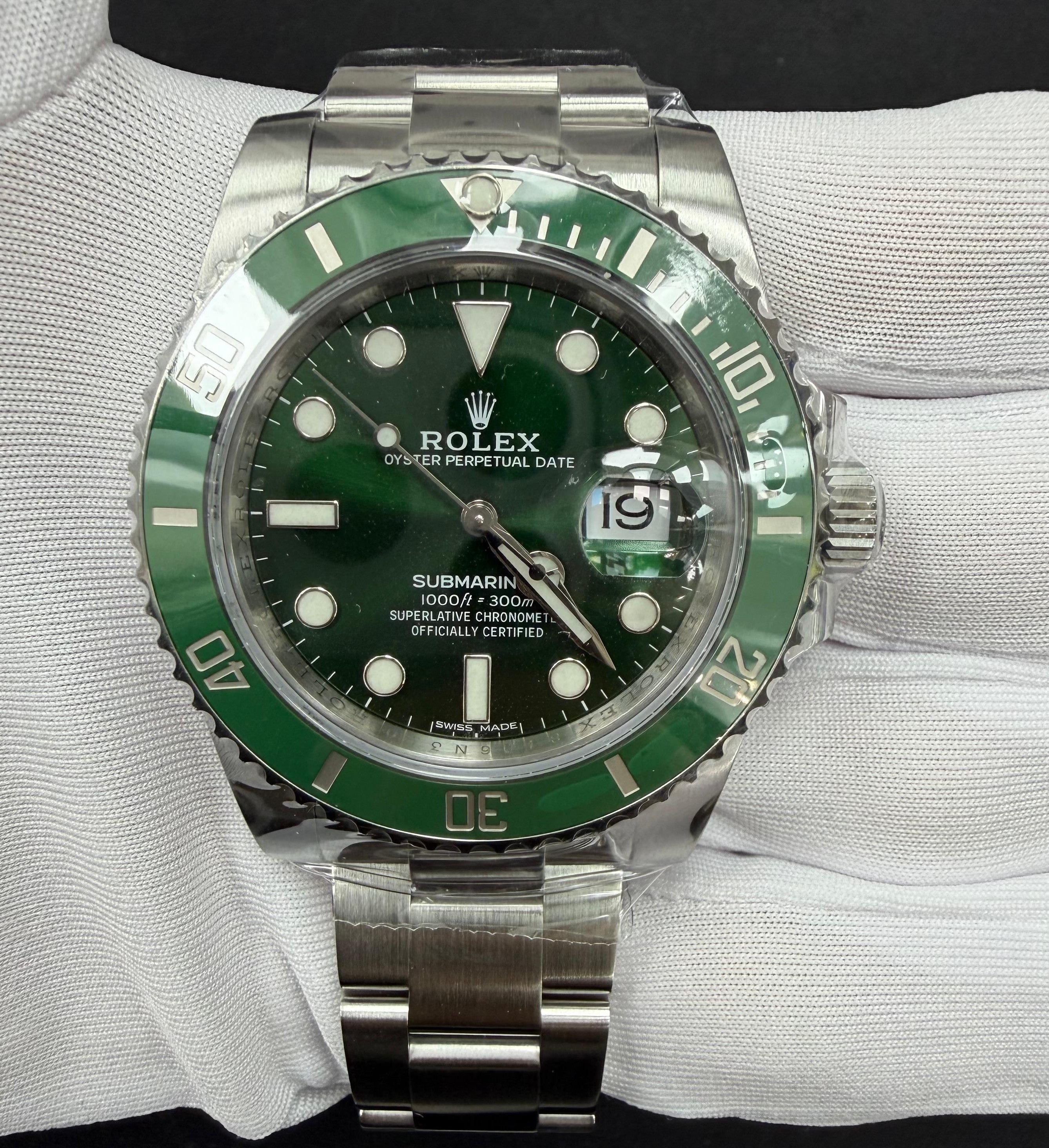 Rolex Submariner Date 40mm Stainless Steel Green Dial Ref. 116610LV
