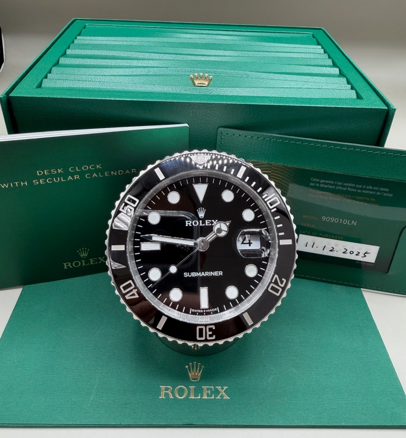 Rolex Submariner Date 80mm Stainless Steel Black Dial Ref. 909010LN