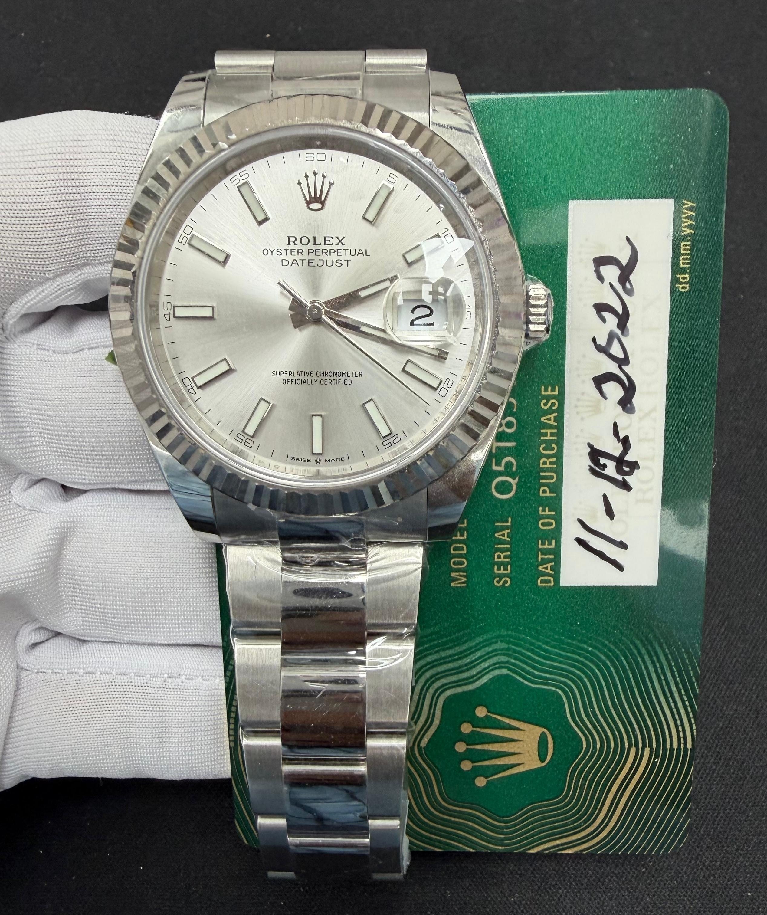 Rolex Datejust 41mm Stainless Steel Silver Dial Ref. 126334