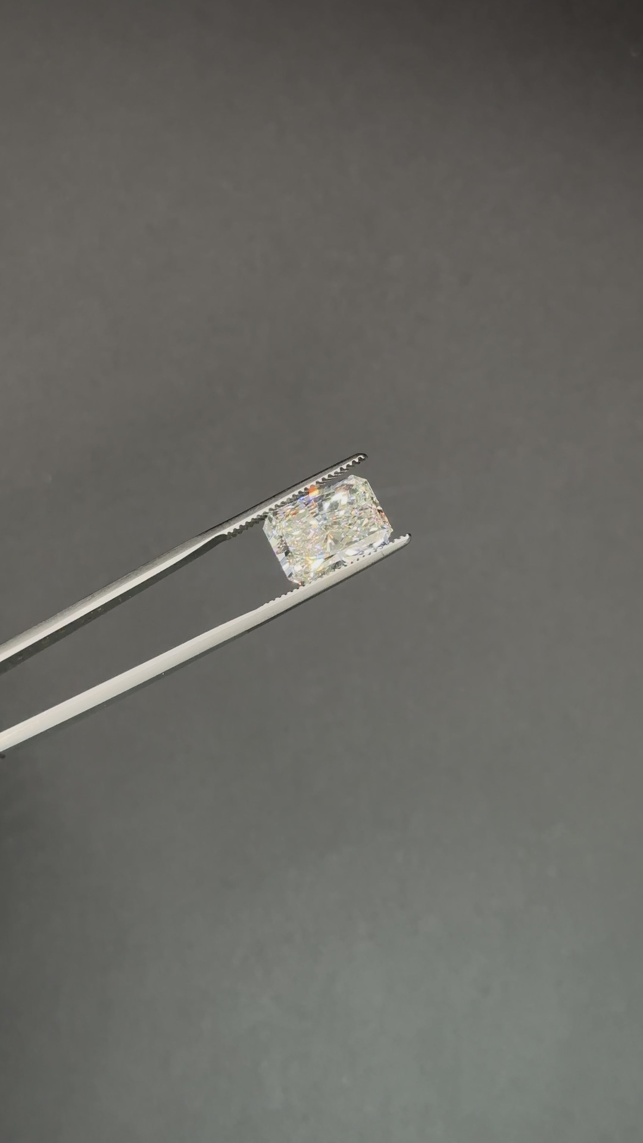 5.10 Ct Radiant Shape Diamond