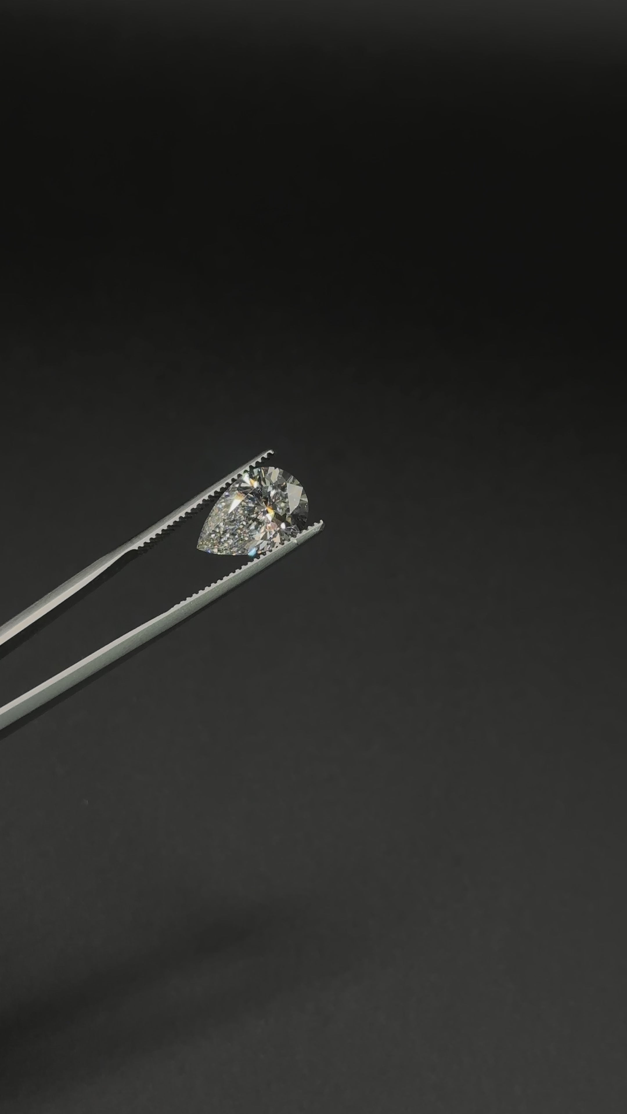 2.77 Ct Pear Brilliant Diamond