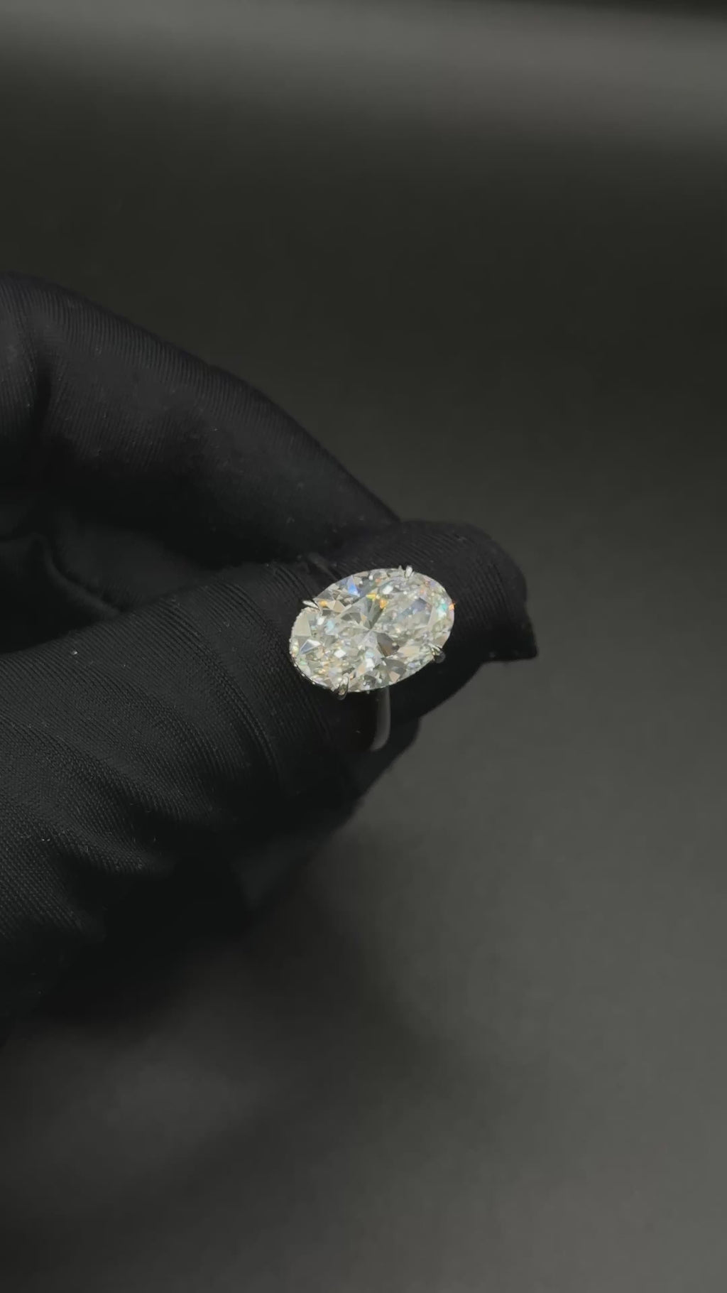 8ct Oval Brilliant Diamond Engagement Ring