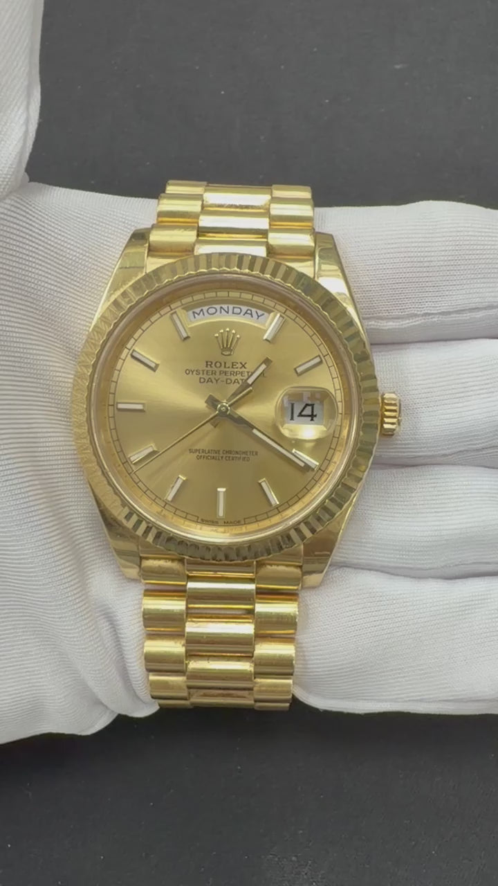 Rolex Day-Date 40mm 18K Yellow Gold Champagne Dial Ref. 228238