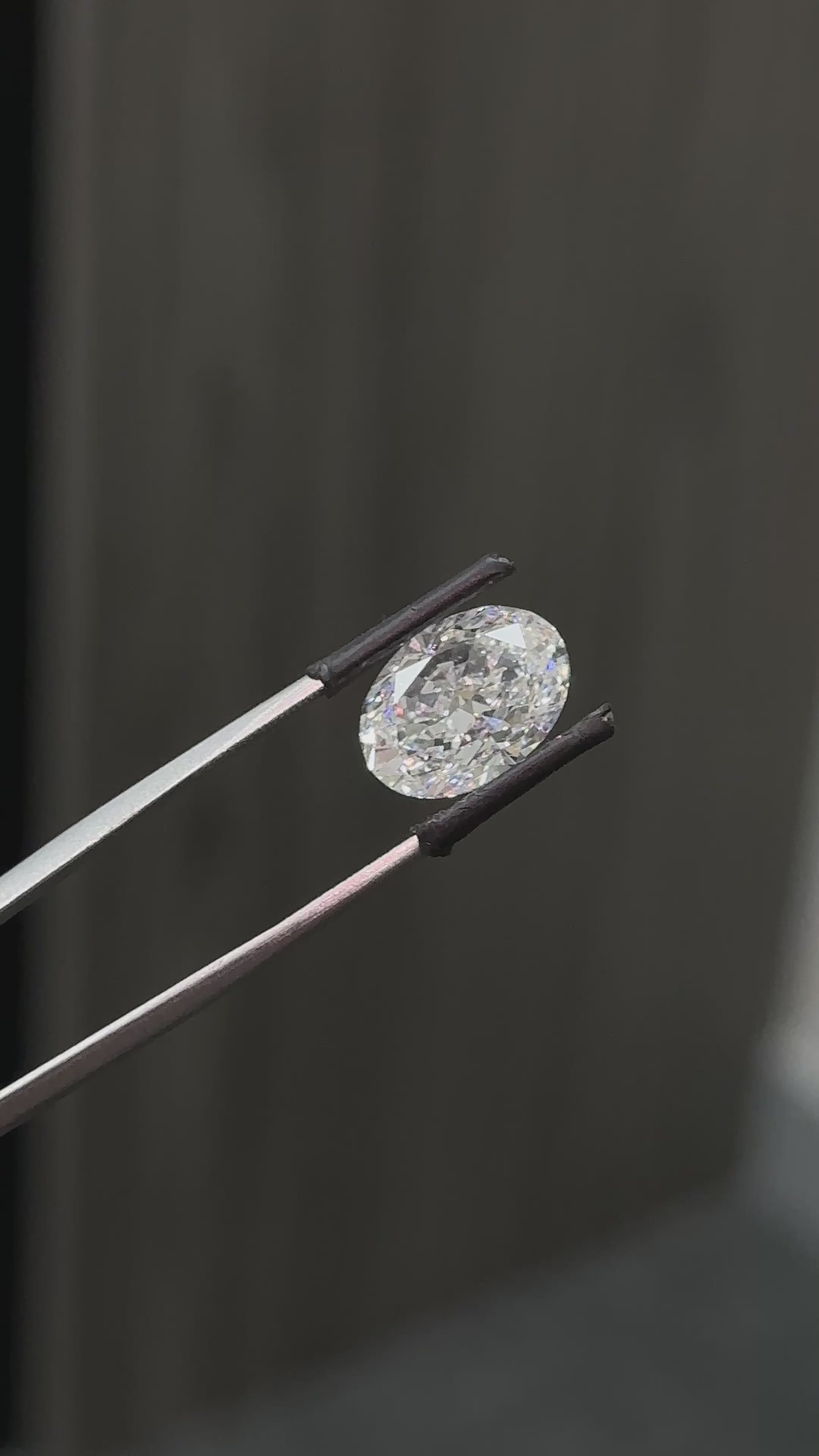 5.01 Ct Oval Shape Diamond