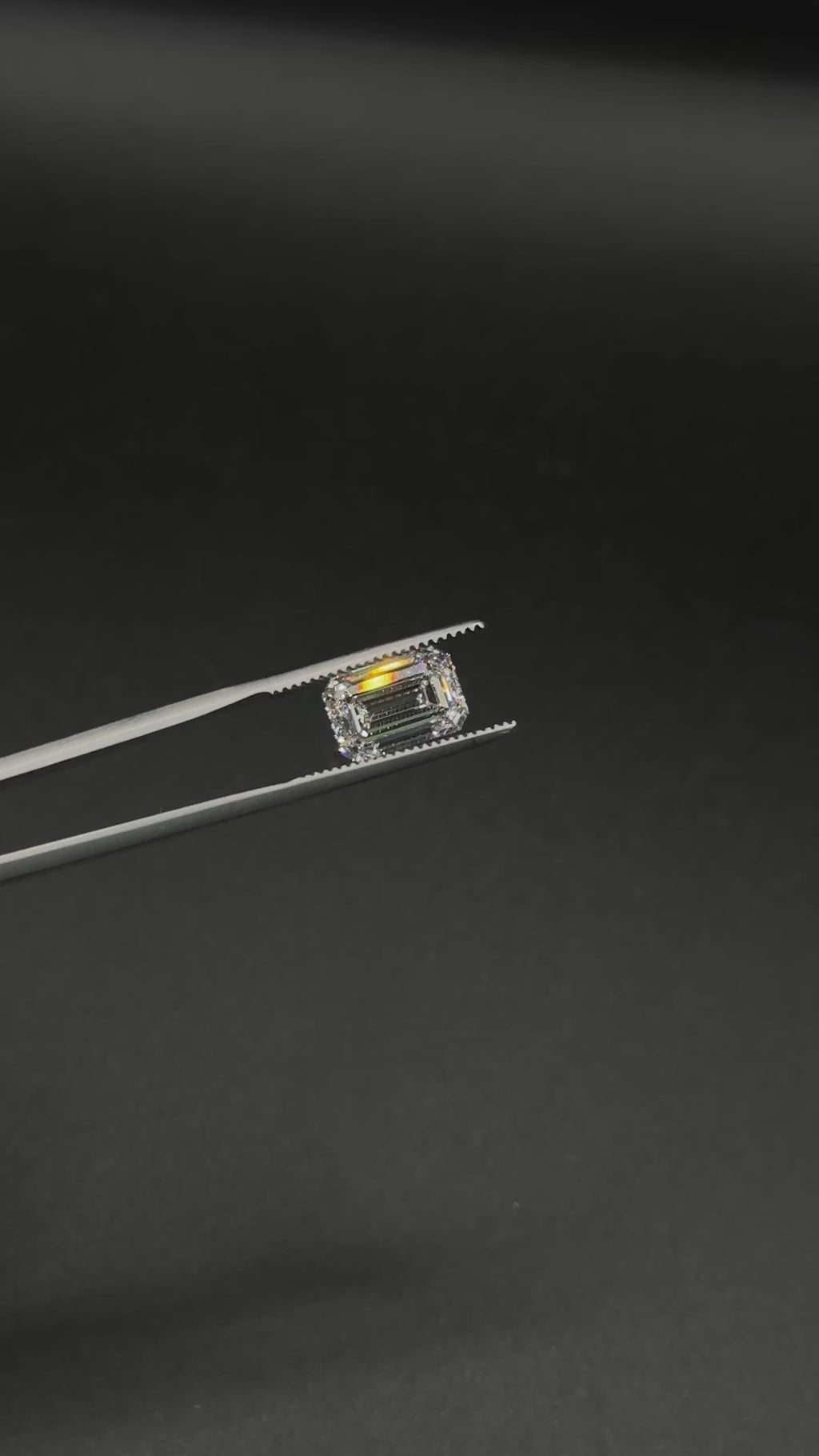 3.08 Ct Emerald Shape Diamond